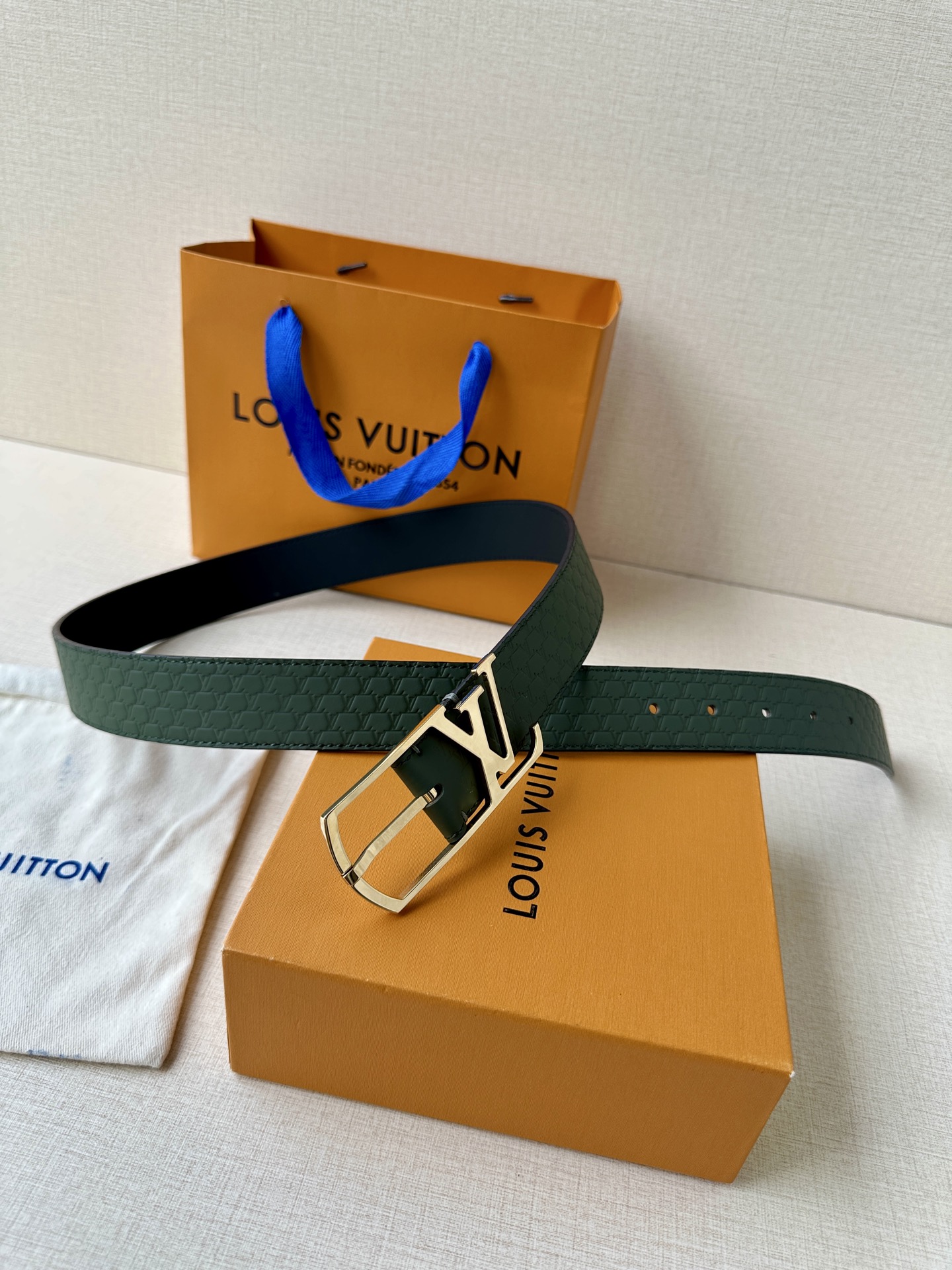 Louis Vuitton Male Basic Belt S-m-l