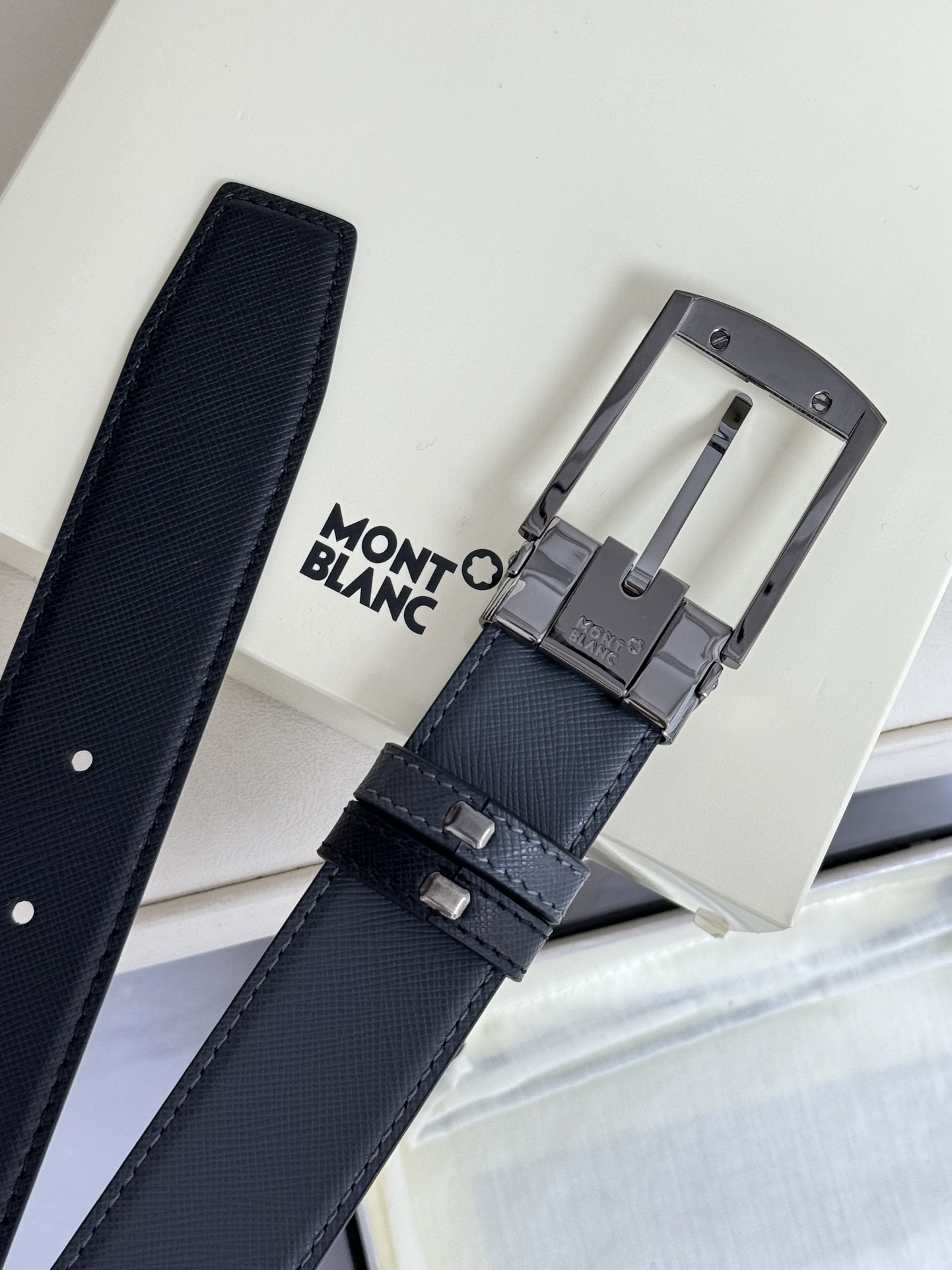Montblanc Basic Belt Top Grain Leather M-l