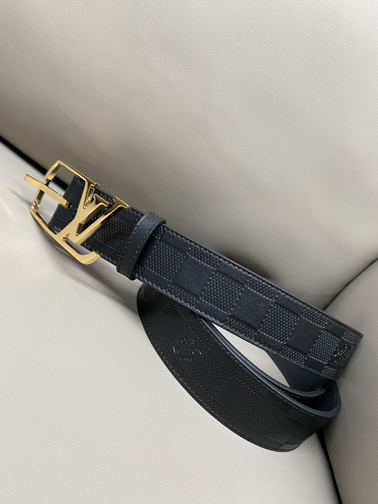 Louis Vuitton Pin Buckle Belt S-m-l