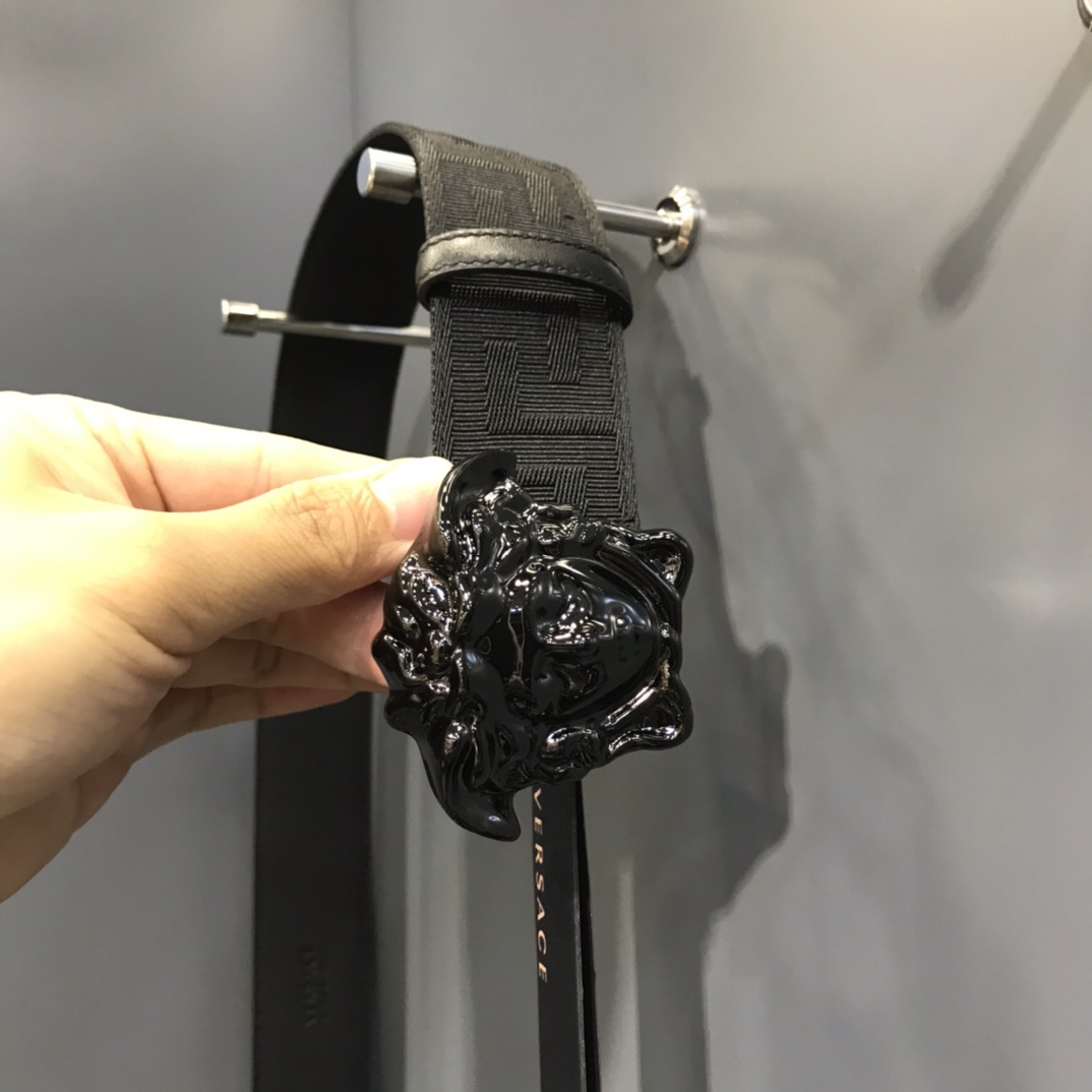 Versace Basic Belt Cow Leather S-m