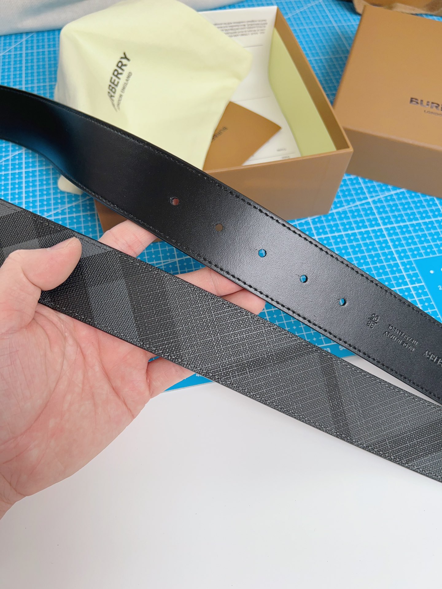 Burberry Male Basic Belt M