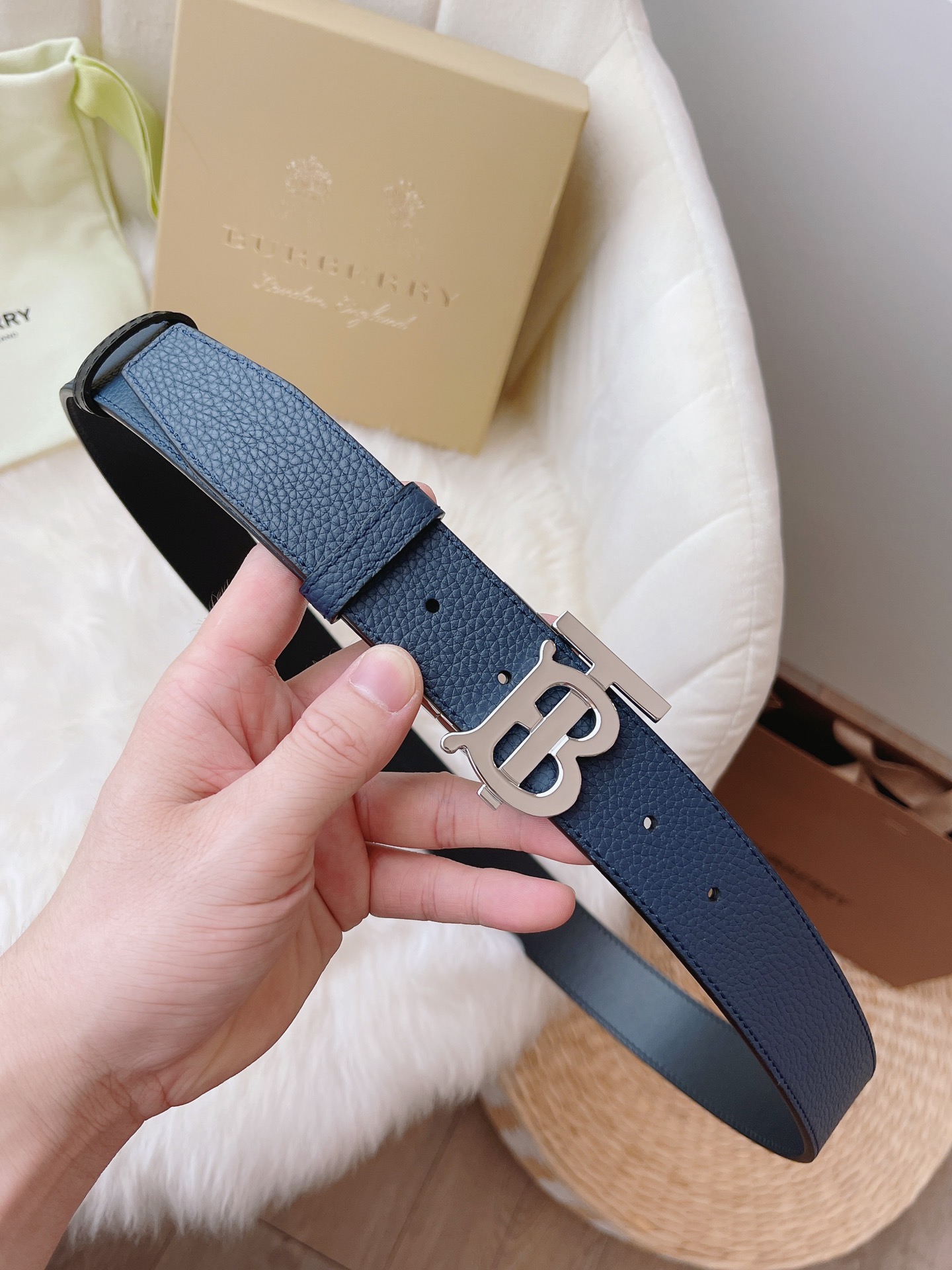 Burberry Male Leather Belt 35mm