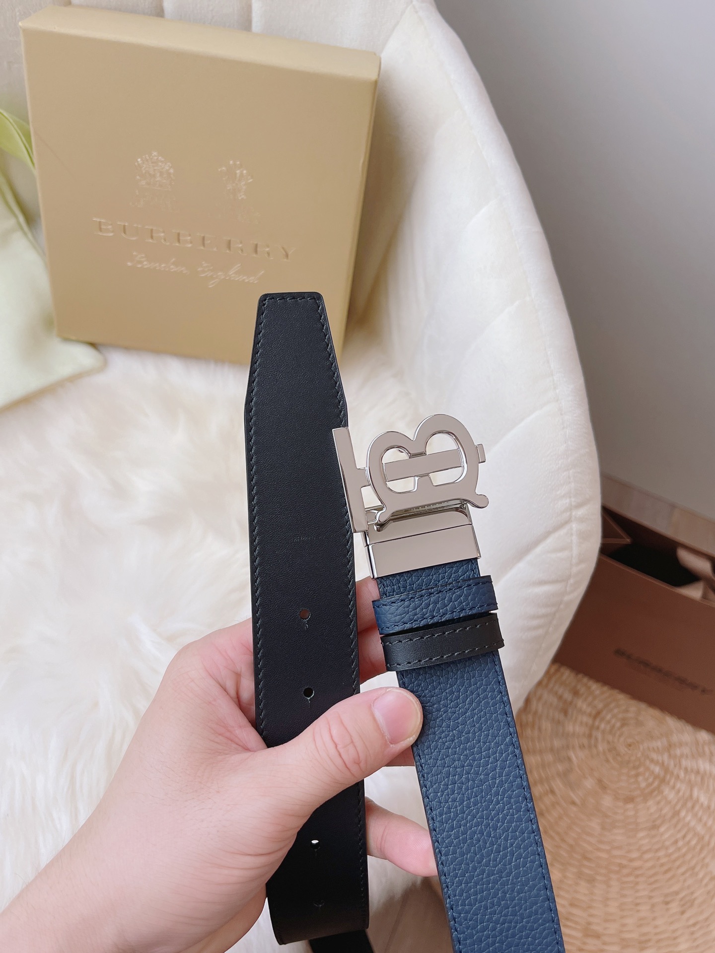 Burberry Male Leather Belt 35mm
