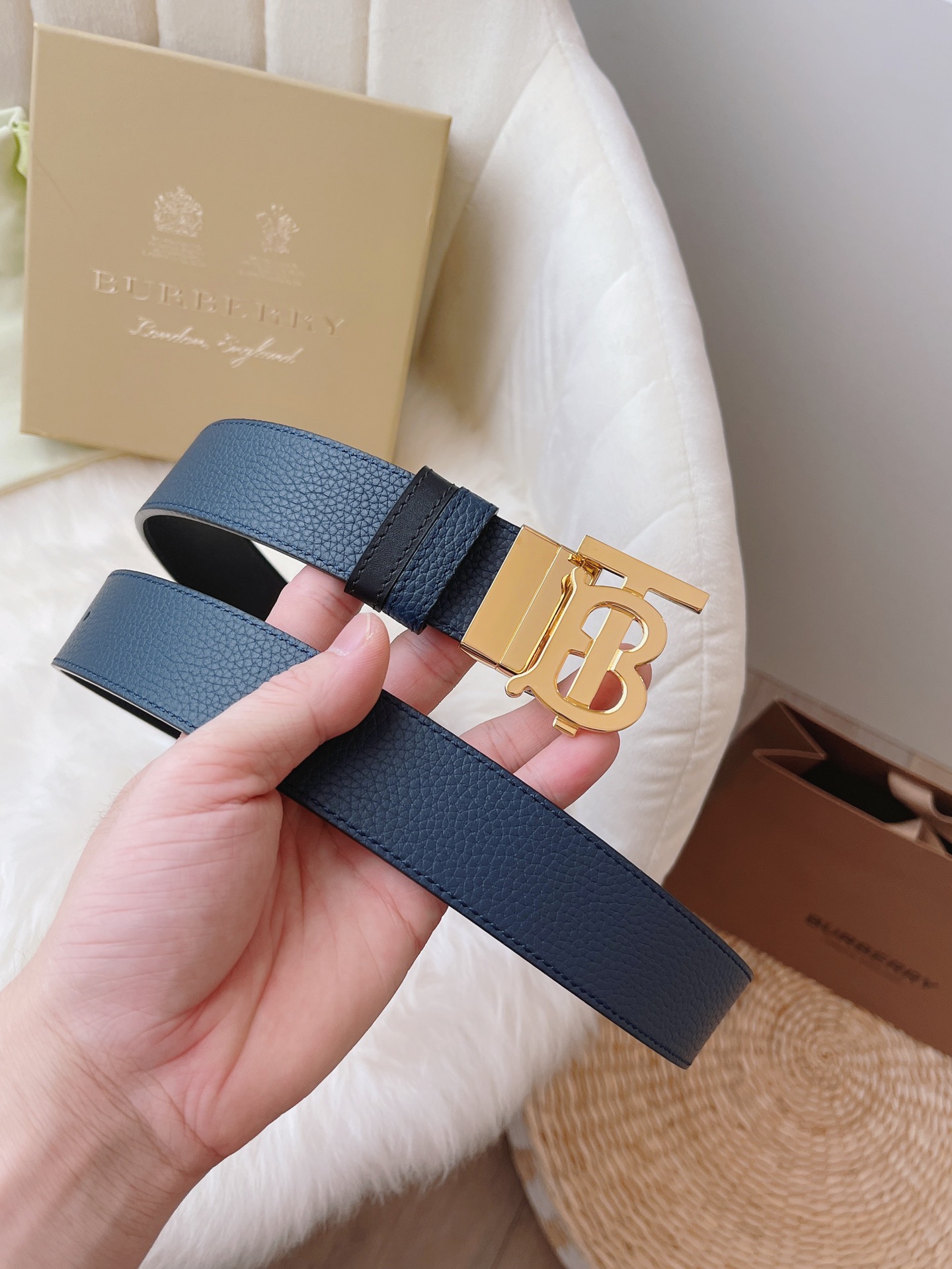 Burberry Male Leather Belt 35mm