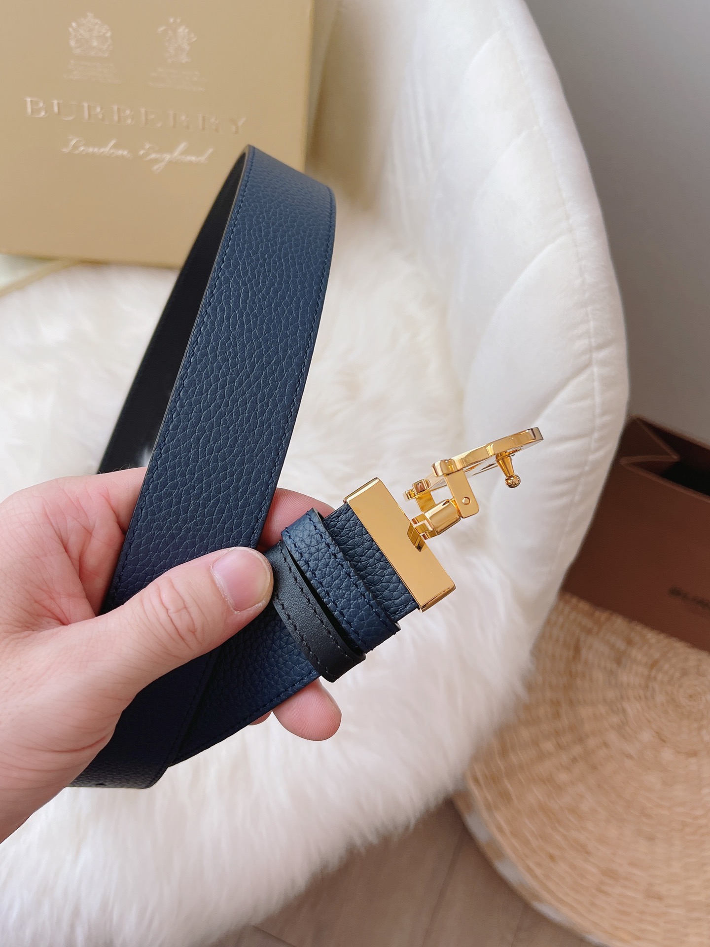 Burberry Male Leather Belt 35mm