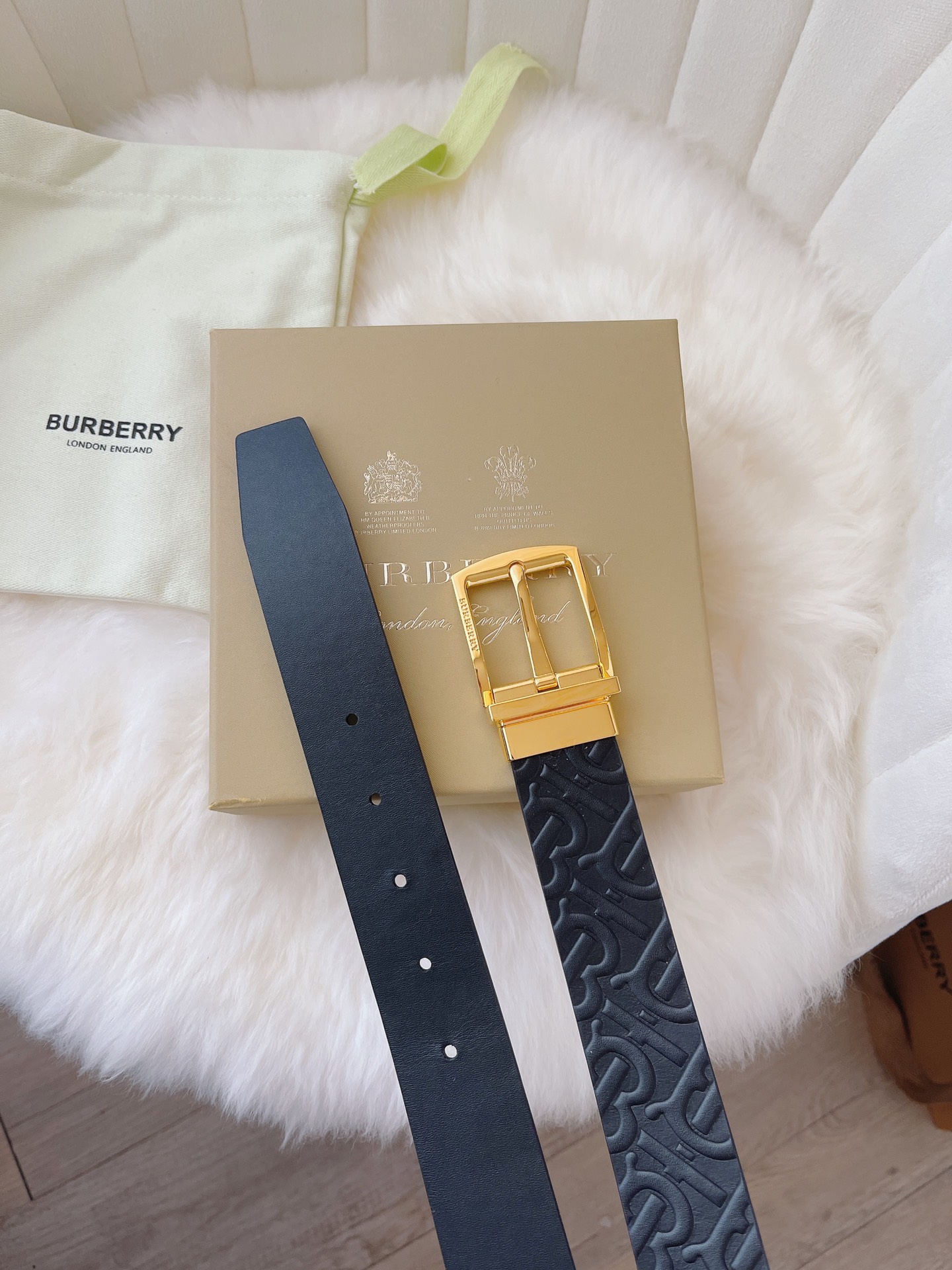 Burberry Male Leather Belt 35mm
