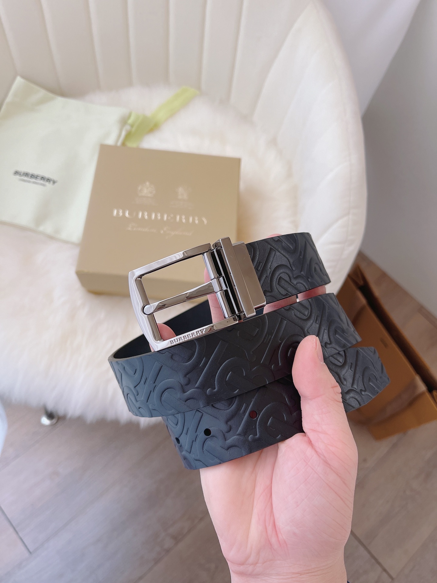 Burberry Male Leather Belt 35mm