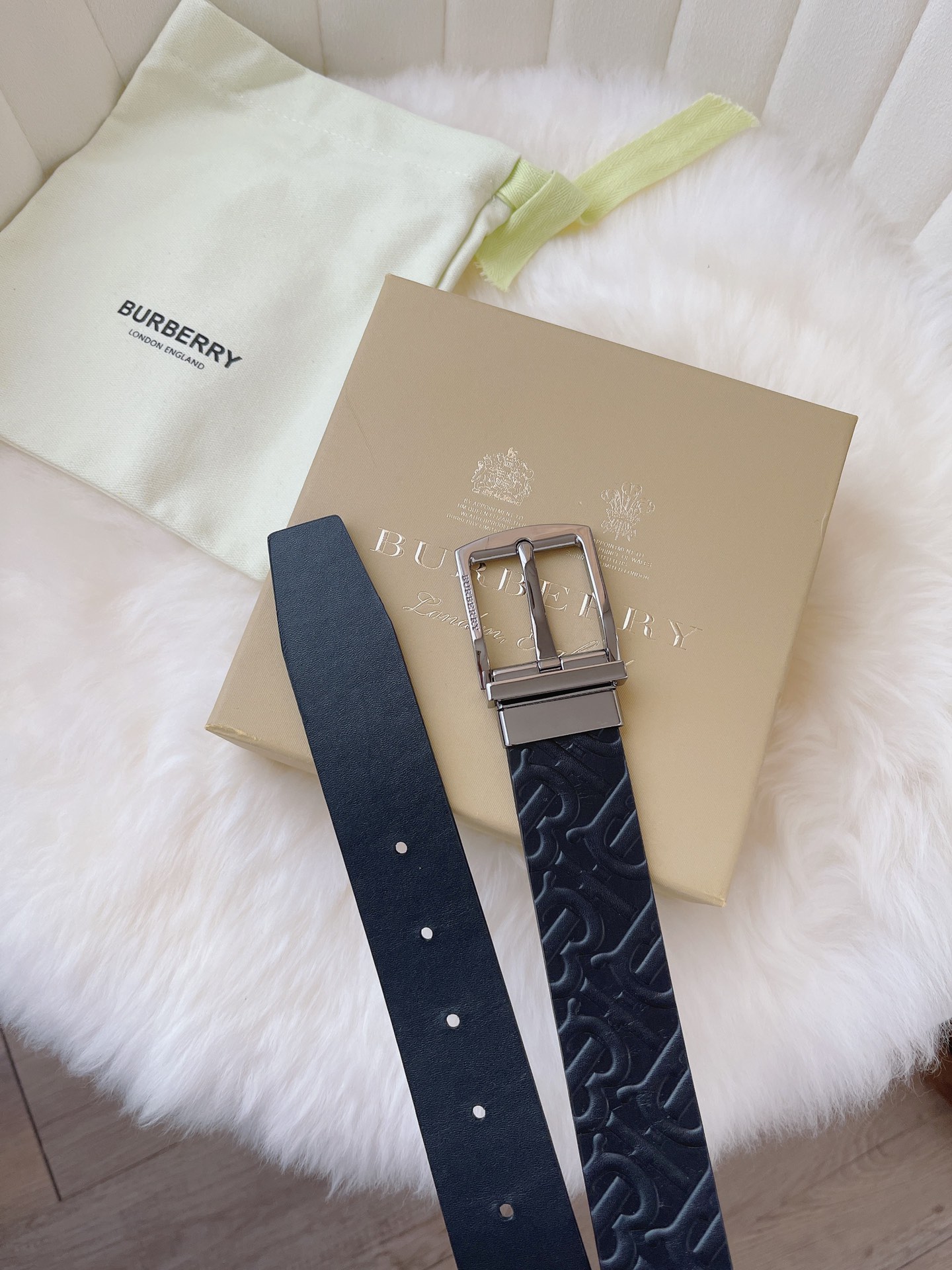 Burberry Male Leather Belt 35mm