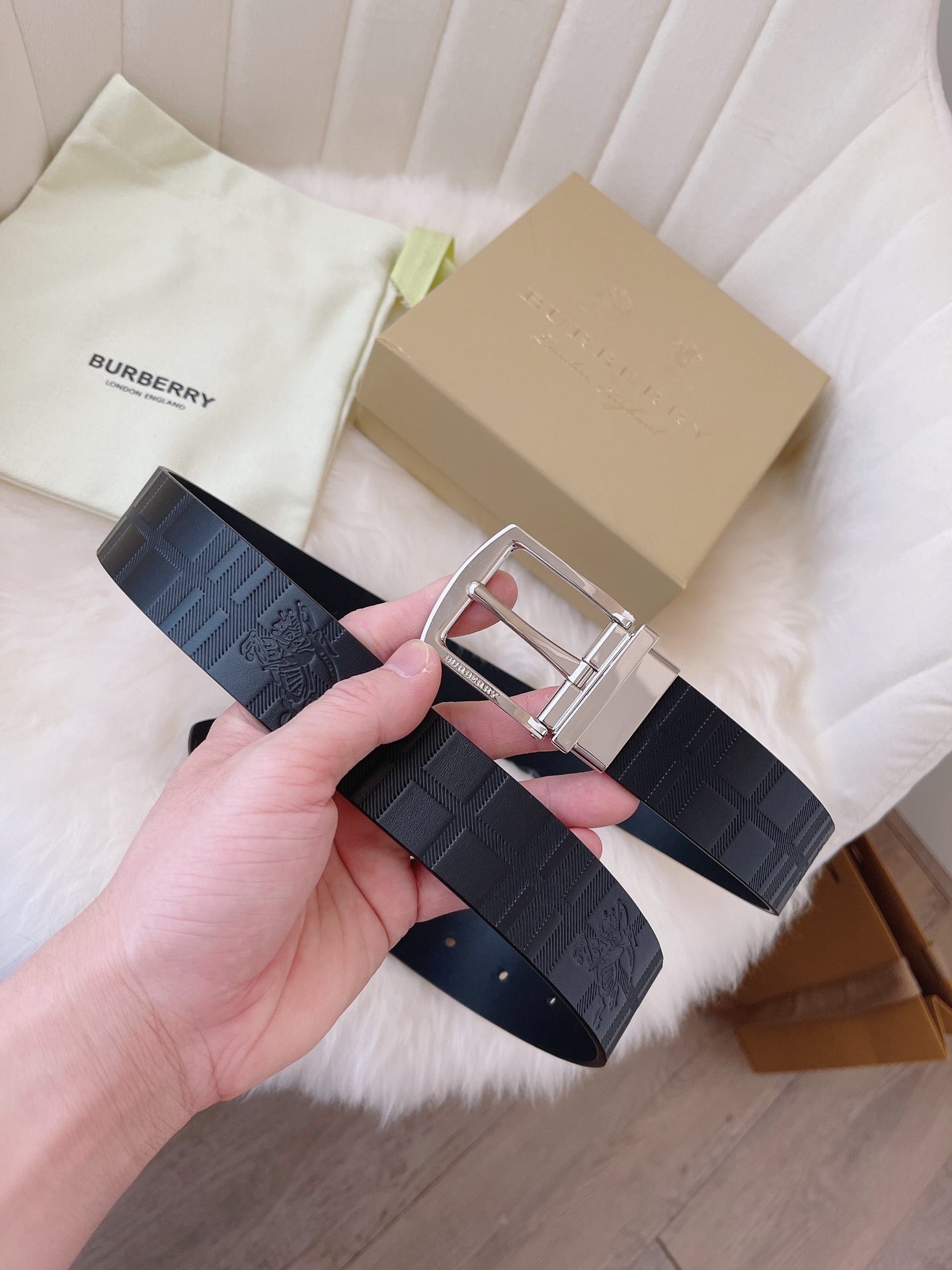 Burberry Male Leather Belt 35mm