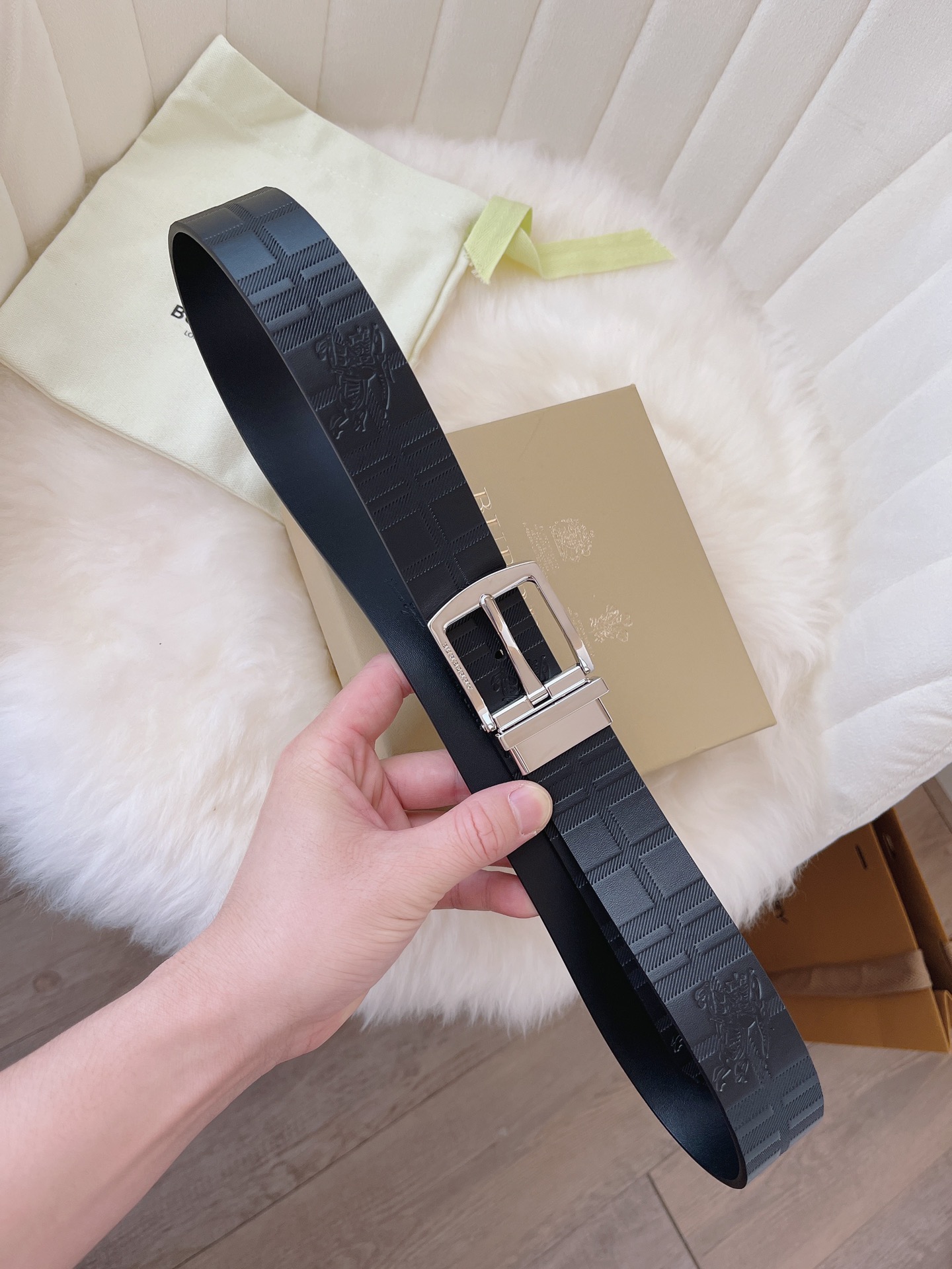 Burberry Male Leather Belt 35mm
