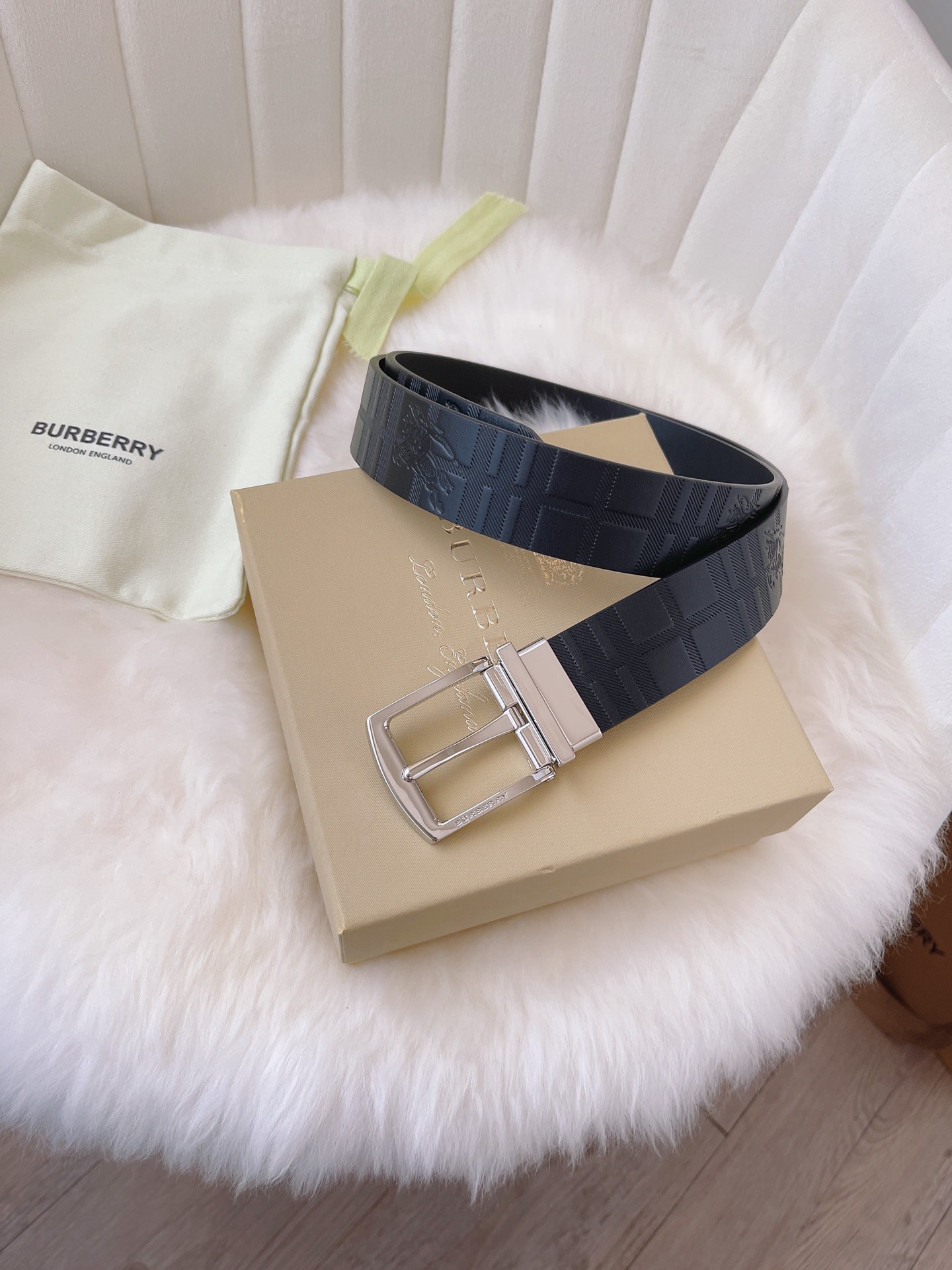 Burberry Male Leather Belt 35mm