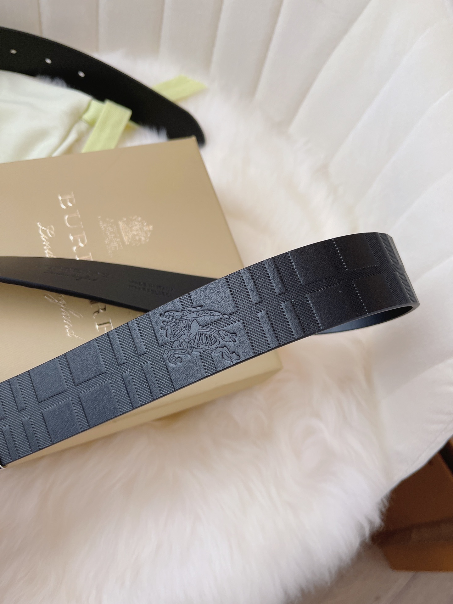 Burberry Male Leather Belt 35mm
