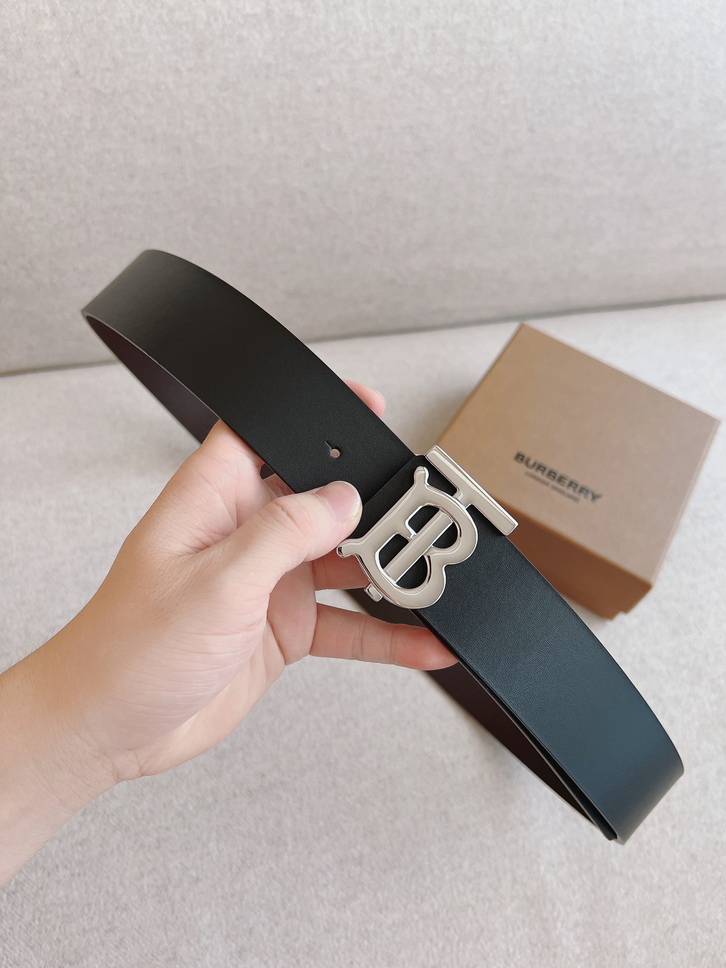 Burberry Male Leather Belt Top Grain Leather 38mm