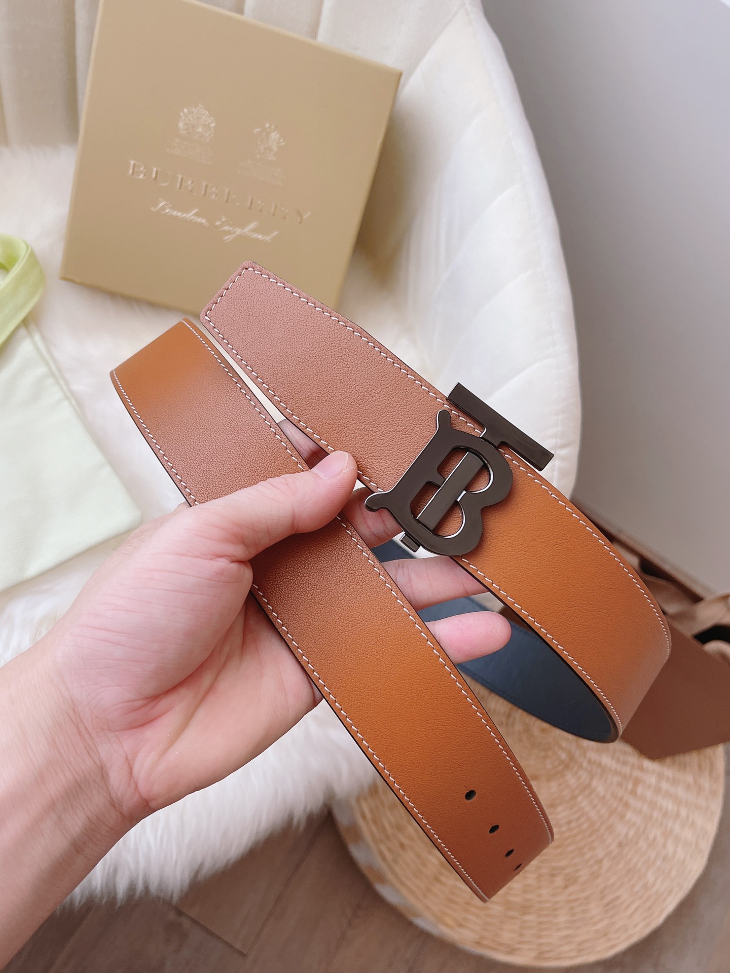 Burberry Male Leather Belt Top Grain Leather 38mm