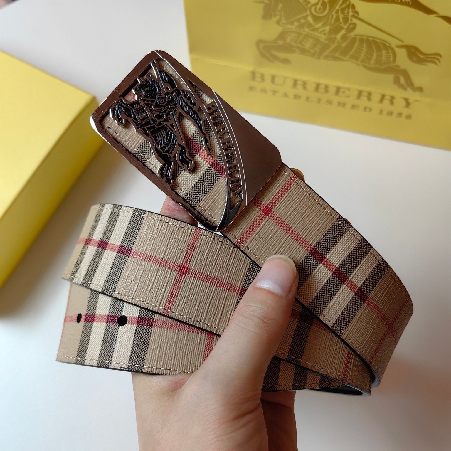 Burberry Male Basic Belt M