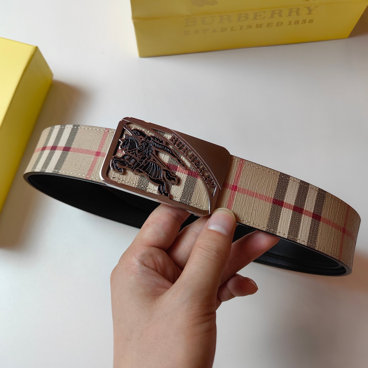 Burberry Male Basic Belt M