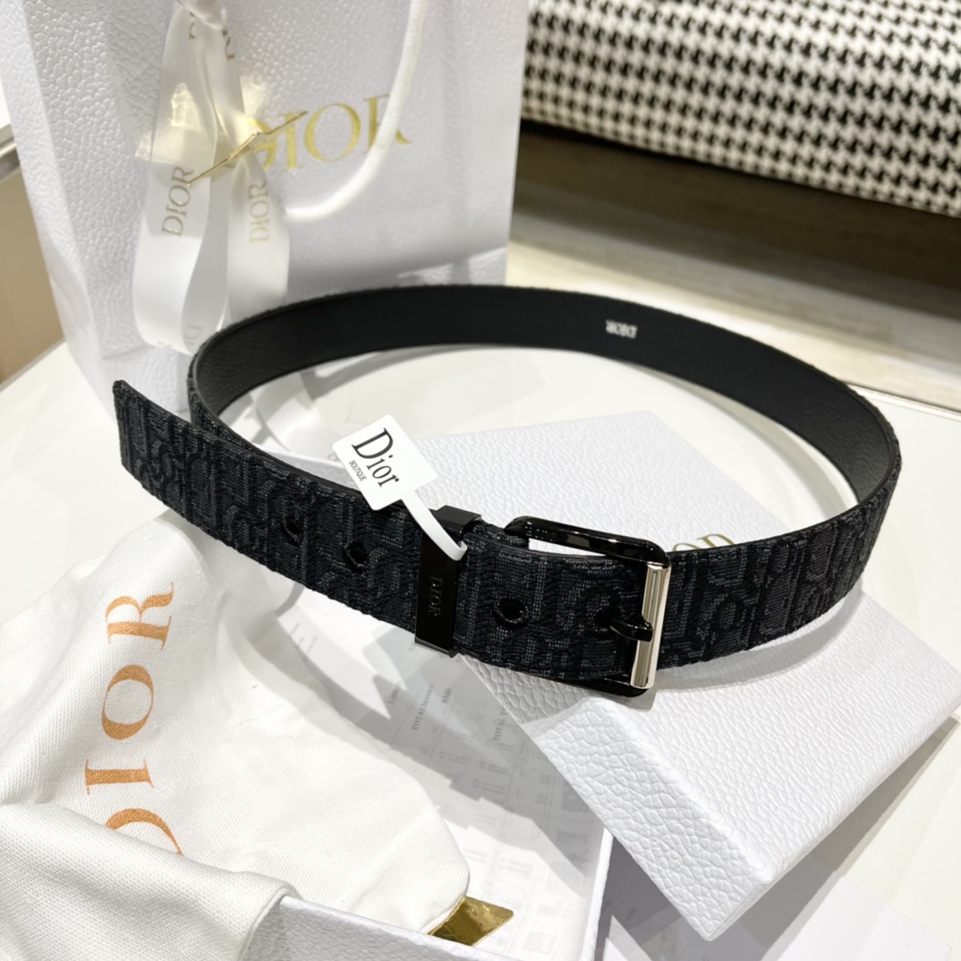 Dior Male Pin Buckle Belt Cow Leather Black M-l