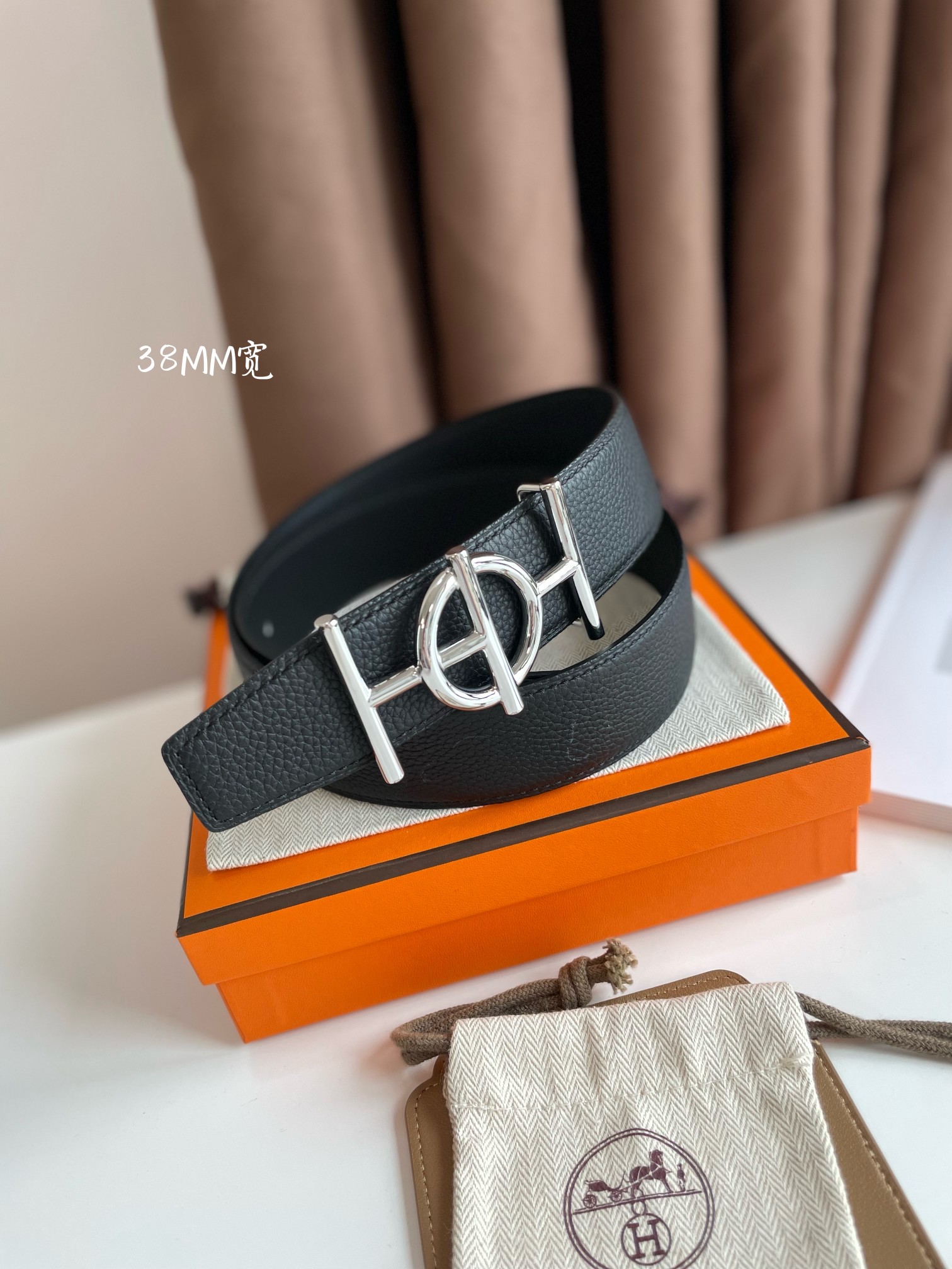 Hermès Basic Belt Cow Leather 38mm