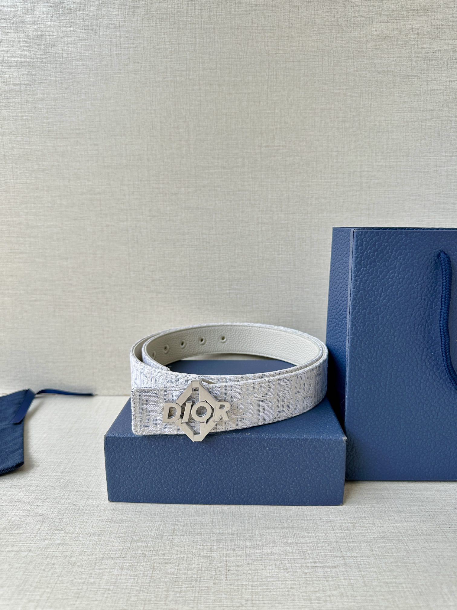 Basic Belt Cow Leather Beige M-l