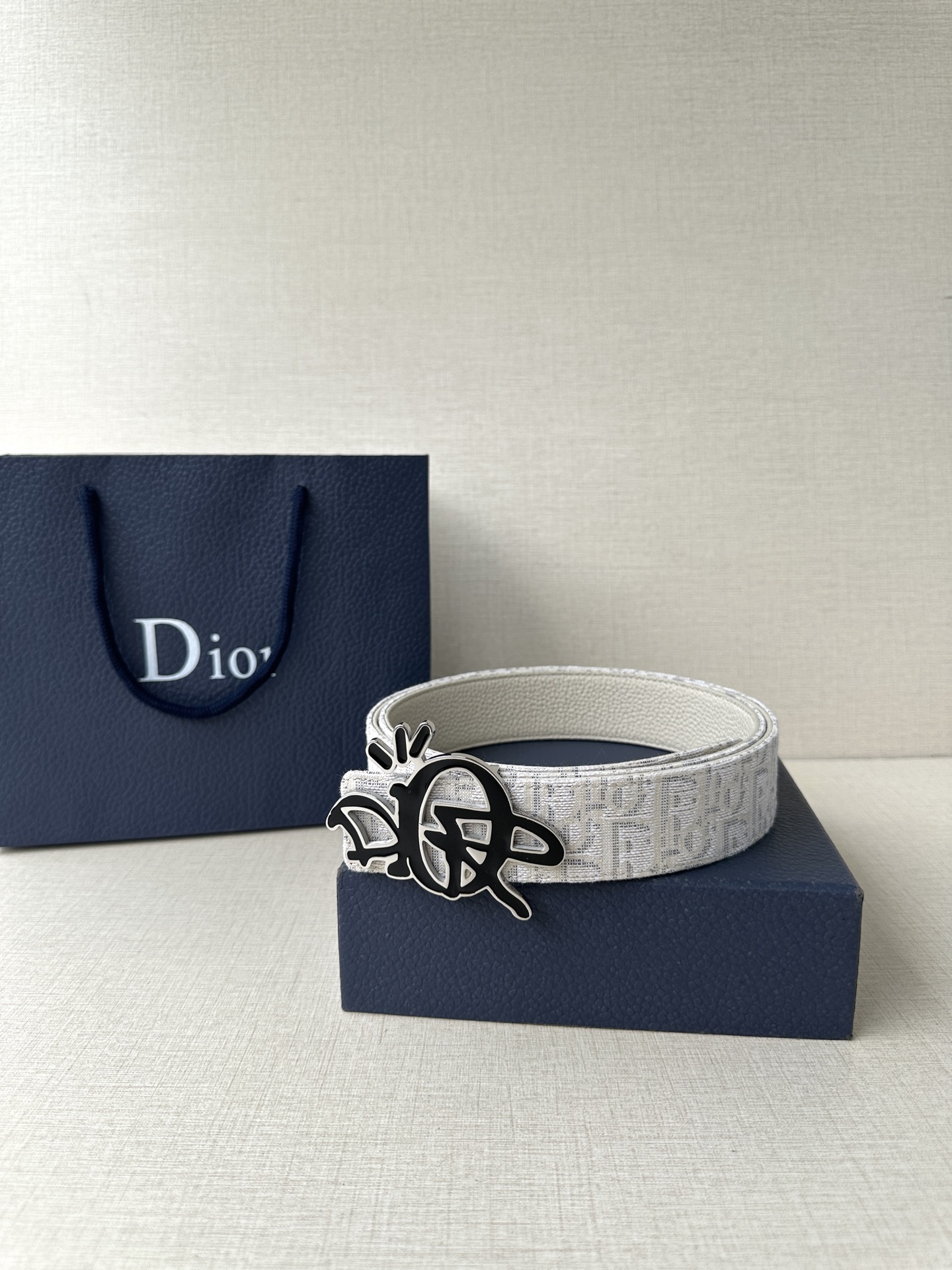 Basic Belt White S-m-l