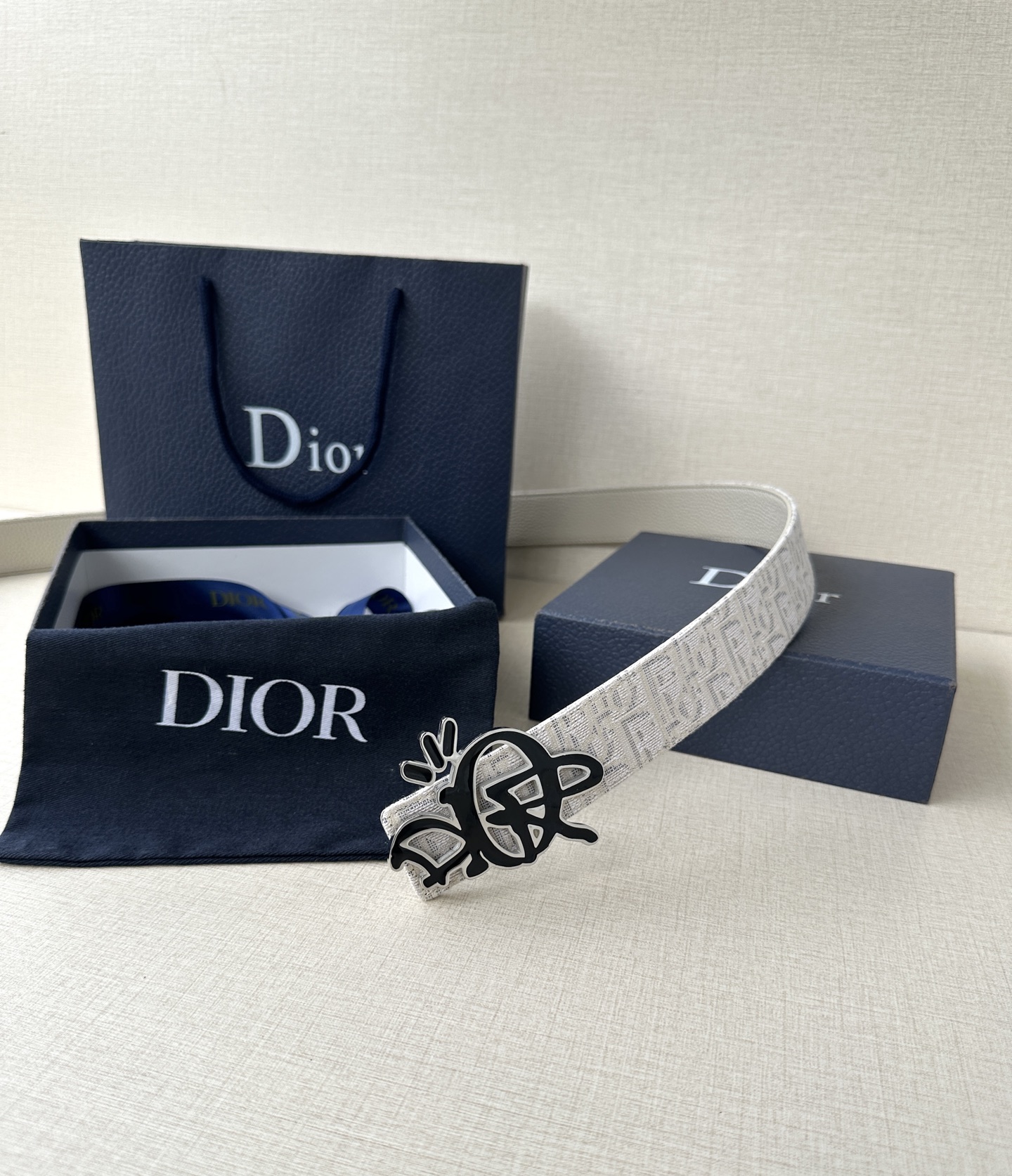 Basic Belt White S-m-l