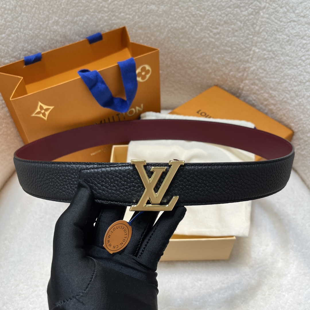 Louis Vuitton Male Leather Belt Cow Leather M