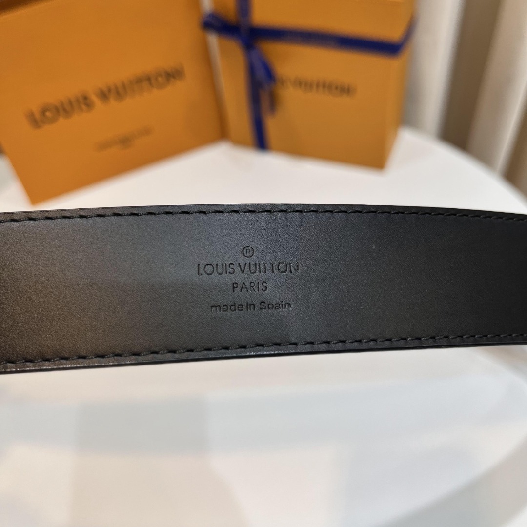 Louis Vuitton Male Pin Buckle Belt Cow Leather S-m-l