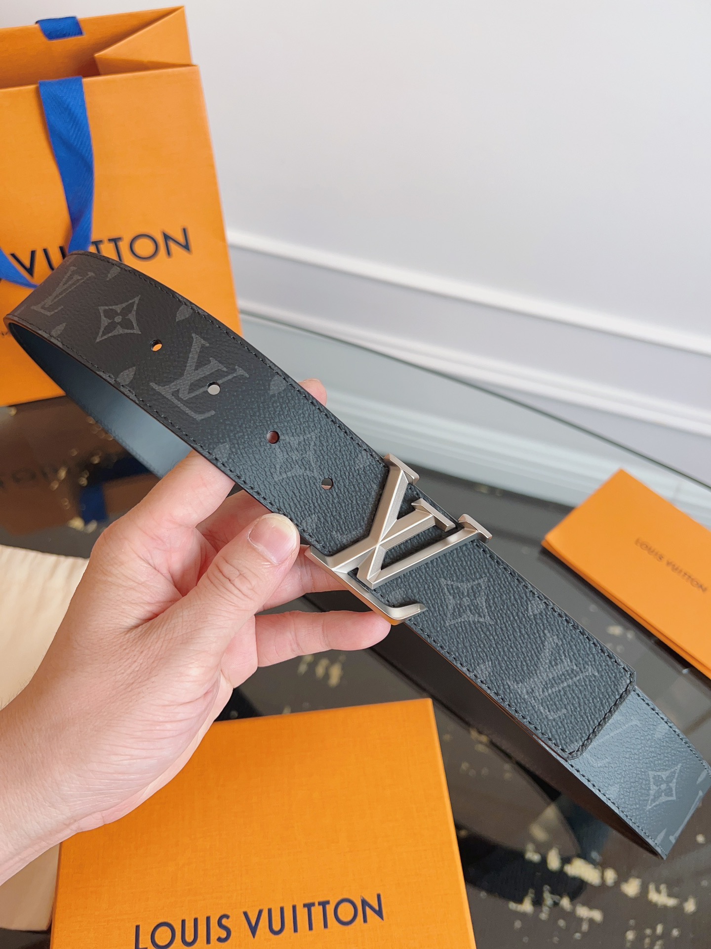 Louis Vuitton Basic Belt M