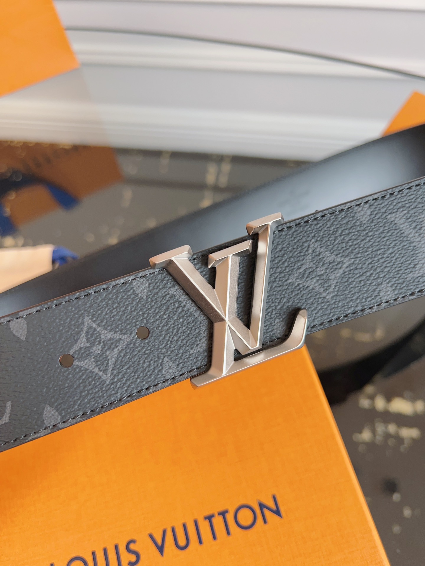 Louis Vuitton Basic Belt M