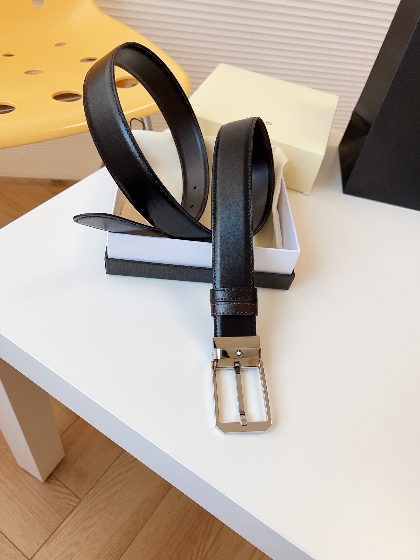 Montblanc Male Leather Belt 35mm