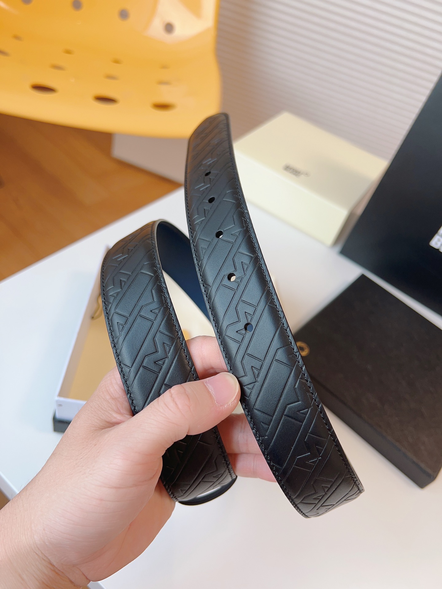 Montblanc Male Leather Belt Top Grain Leather M-l