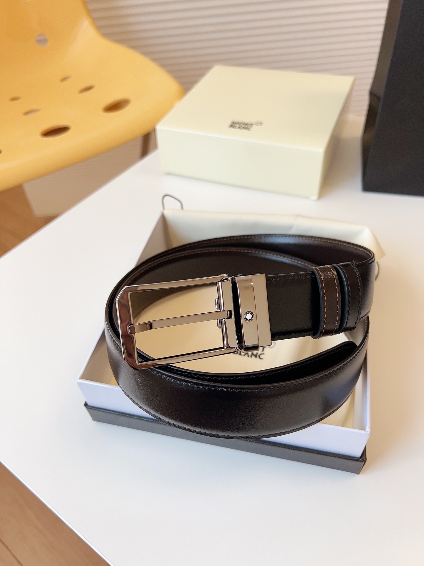Montblanc Male Leather Belt Top Grain Leather M-l