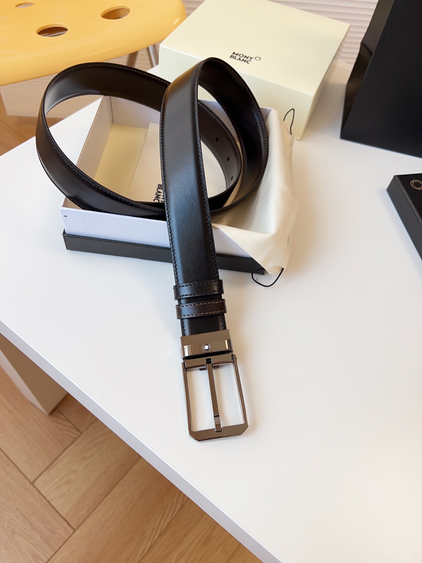 Montblanc Male Leather Belt Top Grain Leather M-l