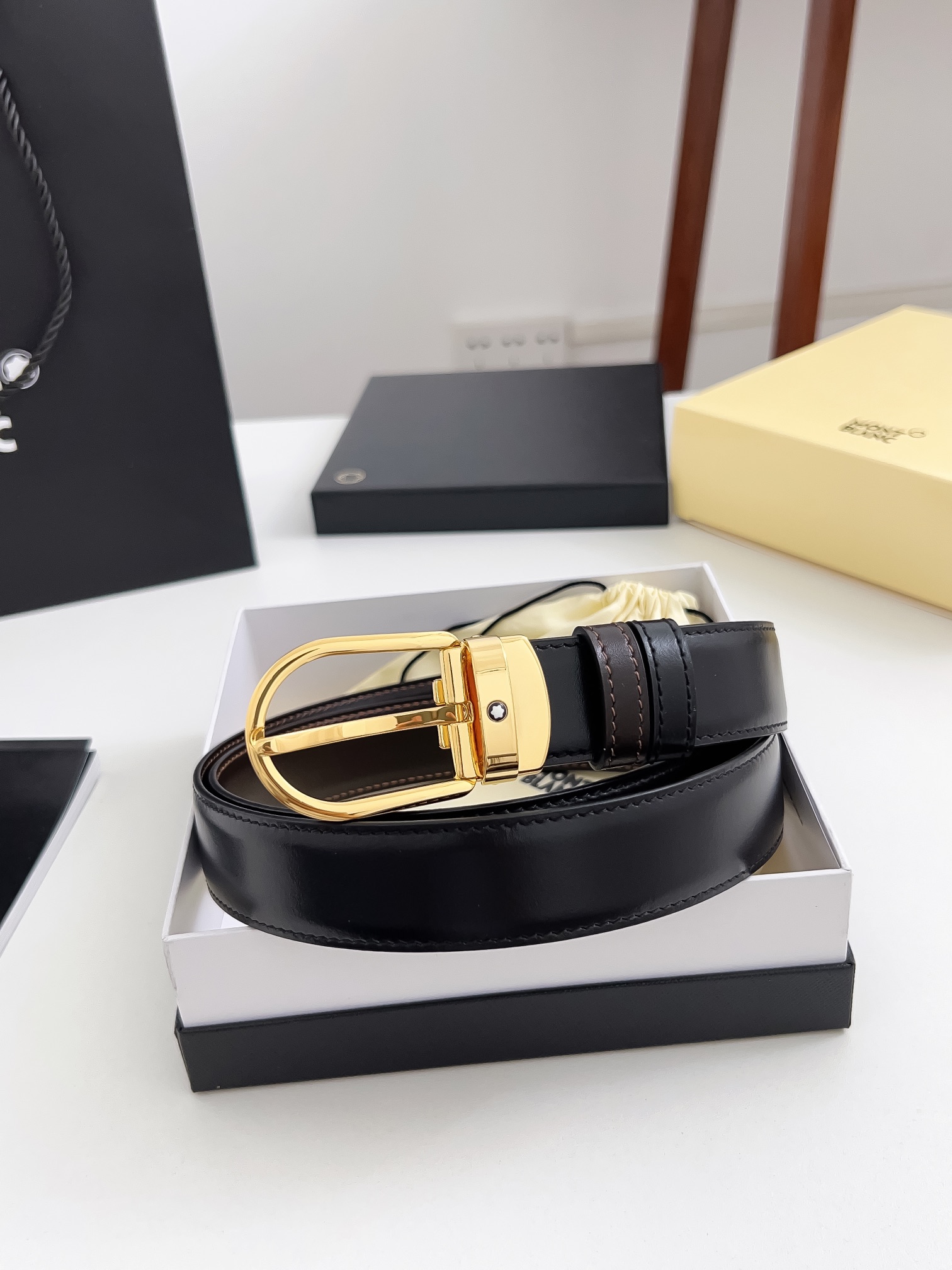 Montblanc Male Pin Buckle Belt Cow Leather M