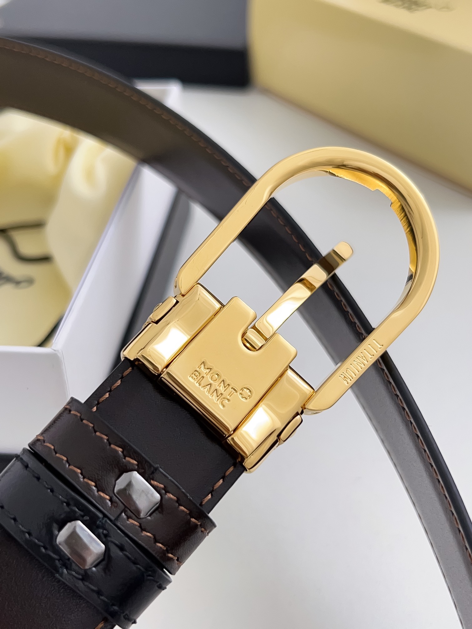 Montblanc Male Pin Buckle Belt Cow Leather M