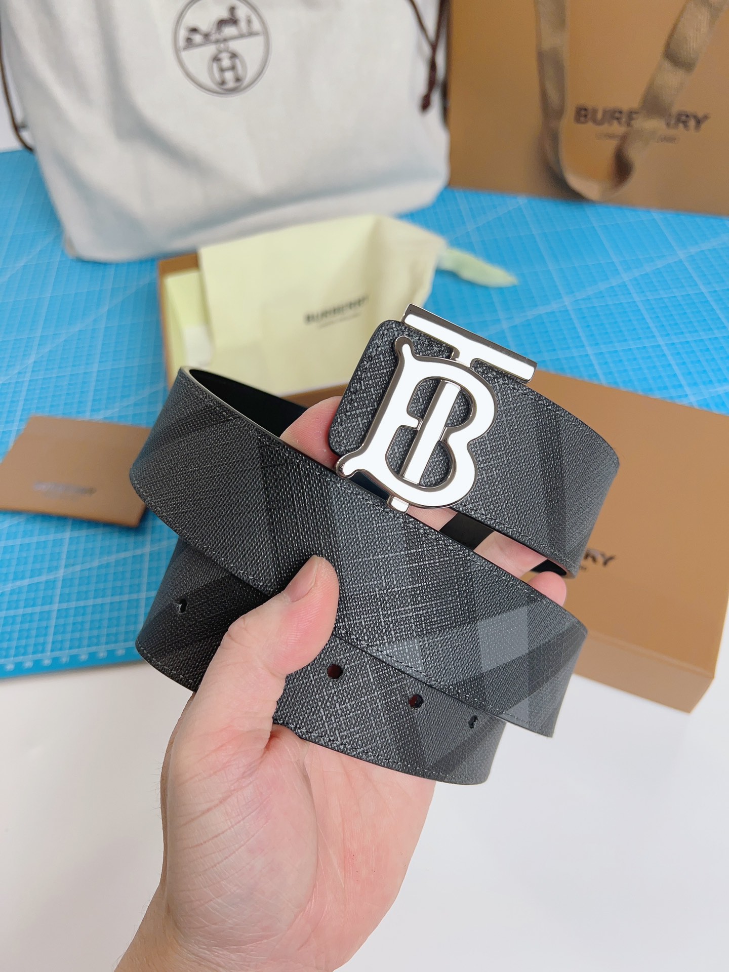 Burberry Male Basic Belt Cow Leather Black