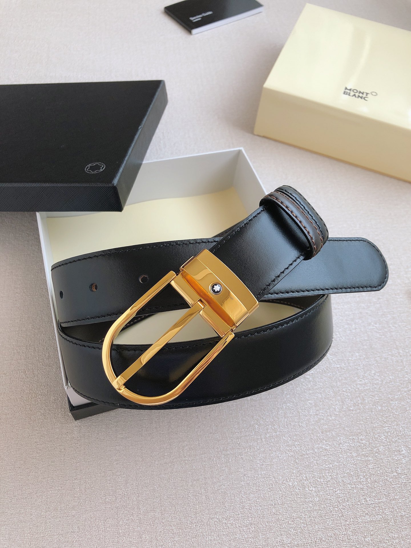 Montblanc Male Pin Buckle Belt Cow Leather M