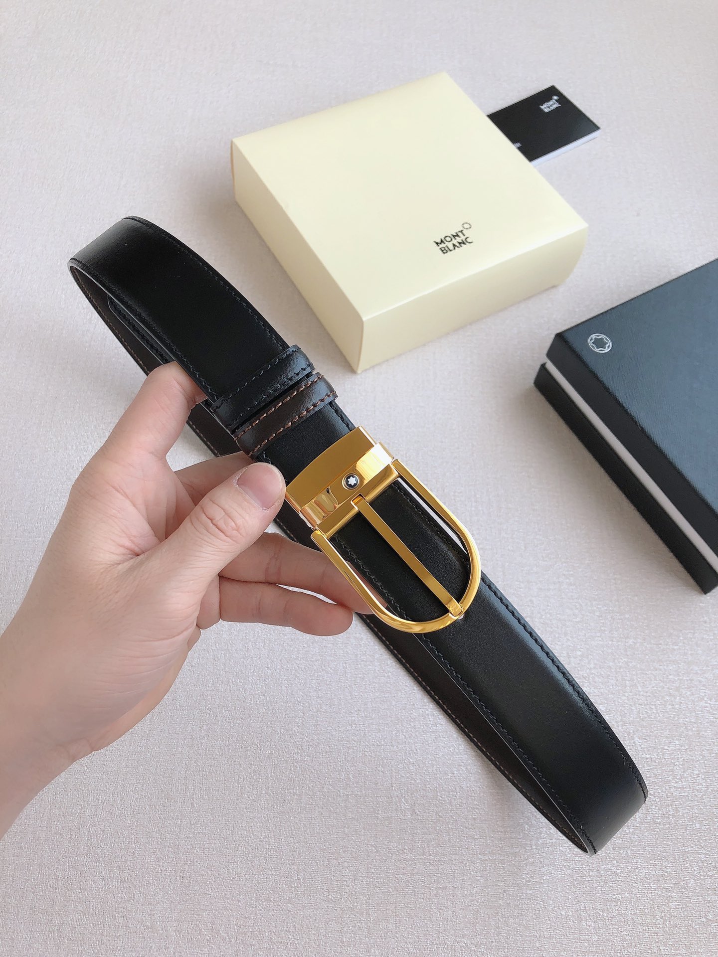 Montblanc Male Pin Buckle Belt Cow Leather M