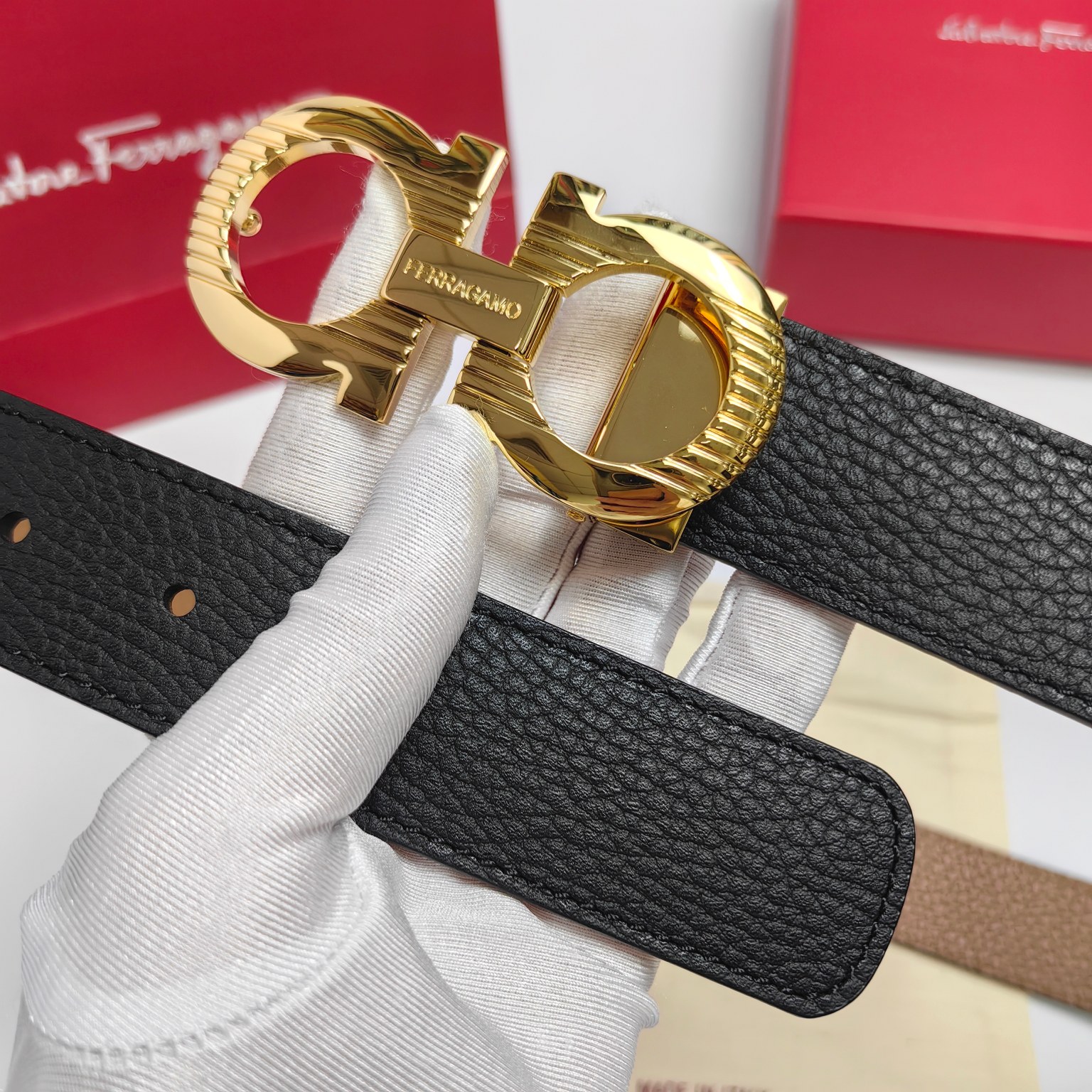 Salvatore Ferragamo Male Leather Belt Cow Leather M