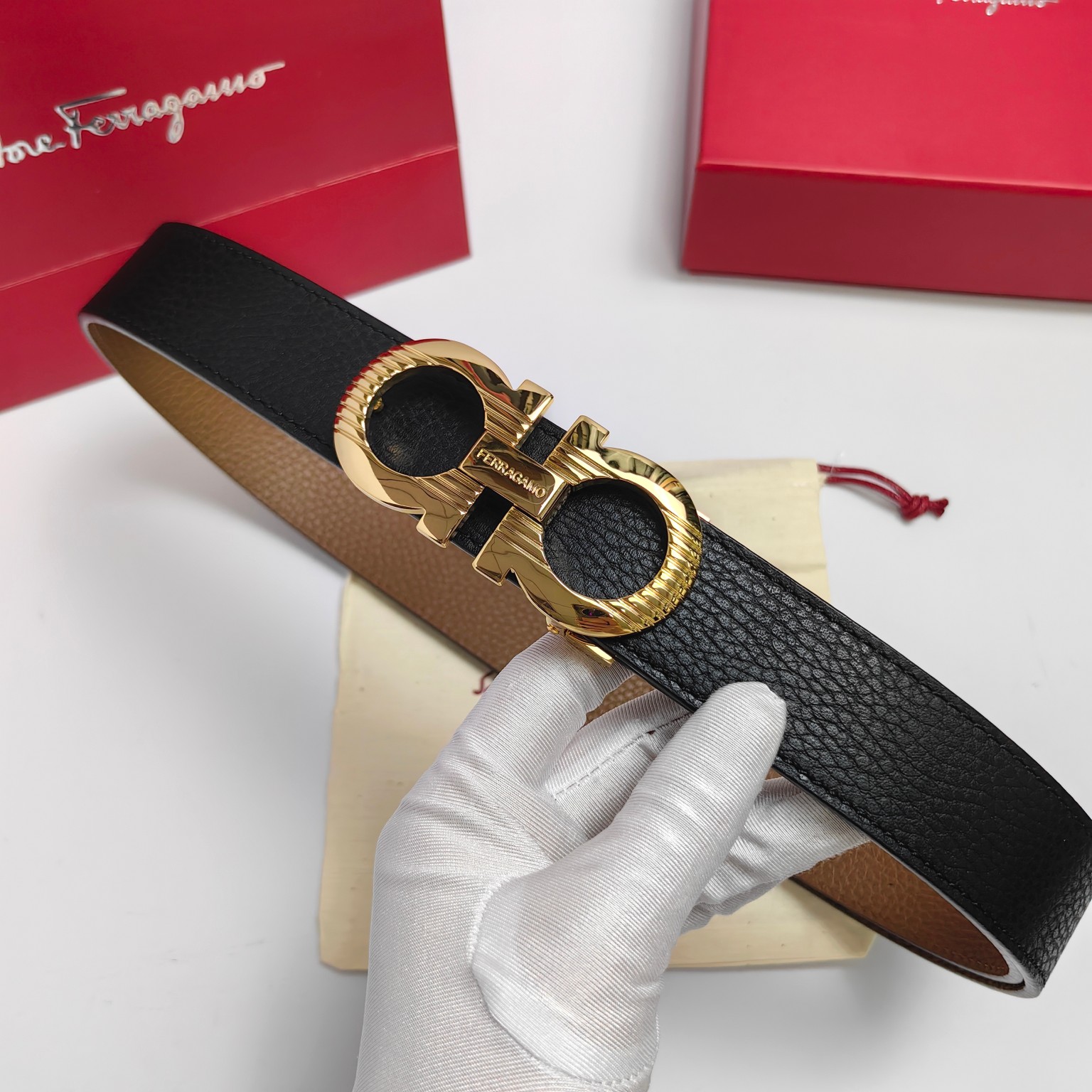 Salvatore Ferragamo Male Leather Belt Cow Leather M