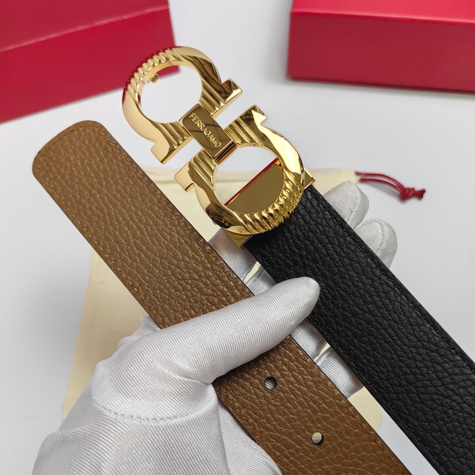 Salvatore Ferragamo Male Leather Belt Cow Leather M