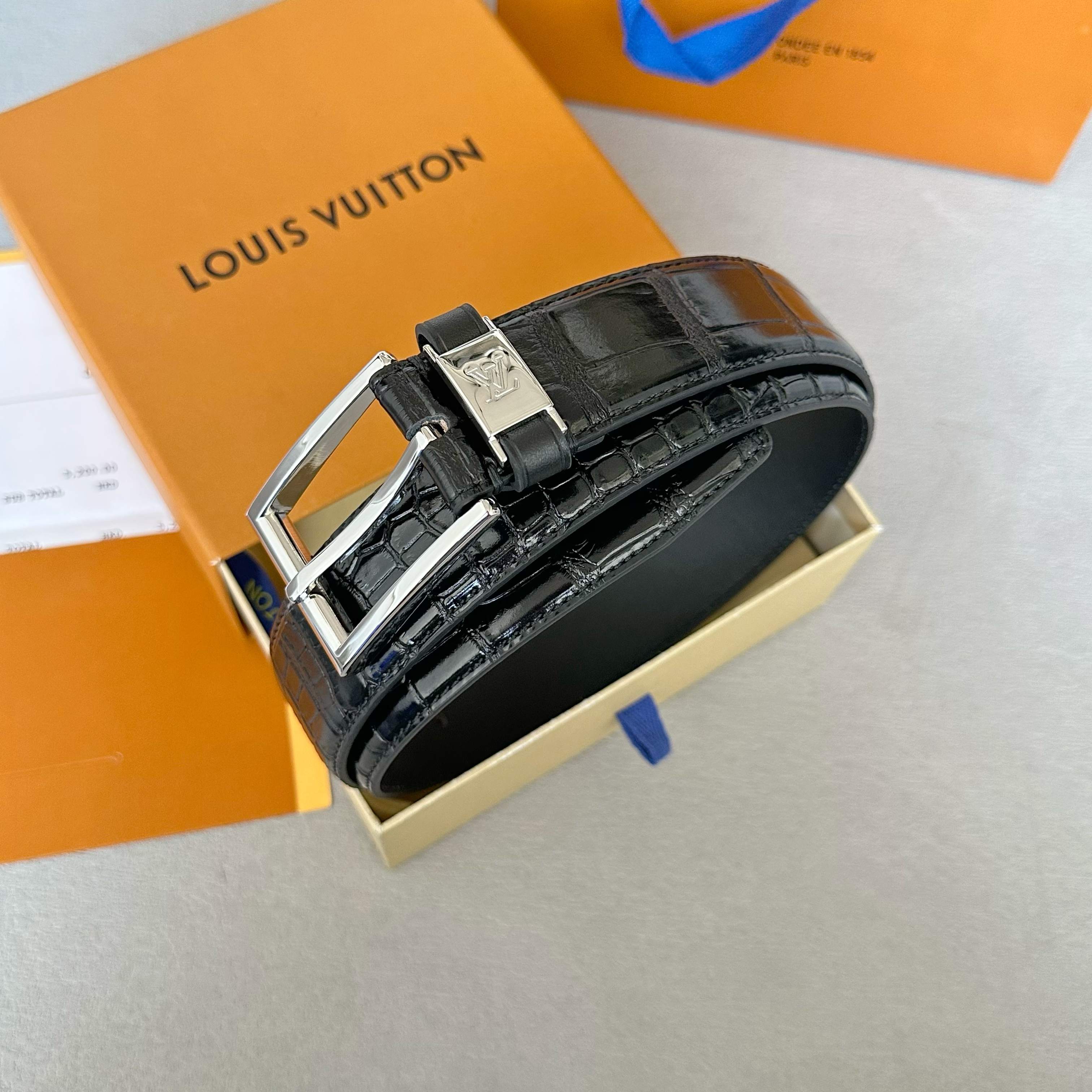 Louis Vuitton Male Basic Belt Cow Leather S-l