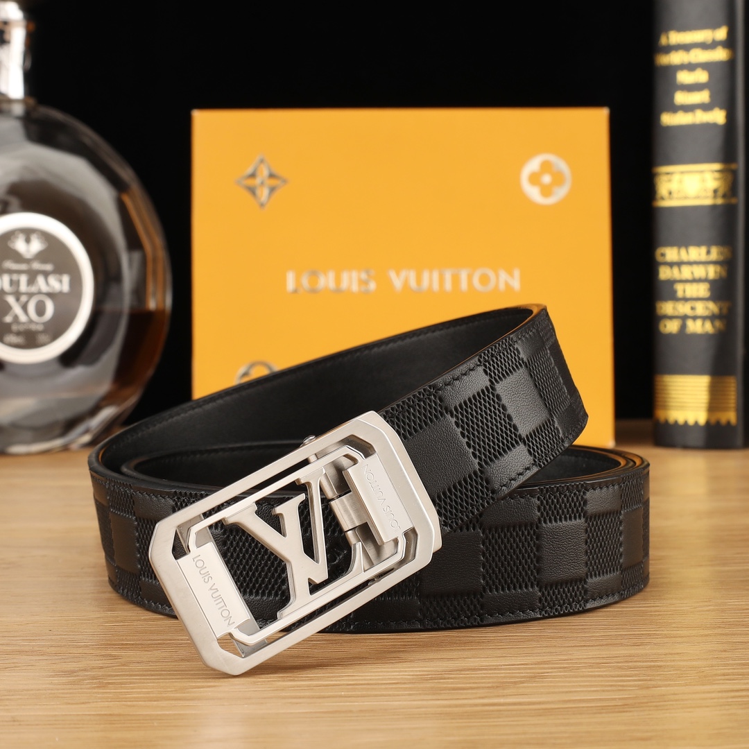 Louis Vuitton Basic Belt