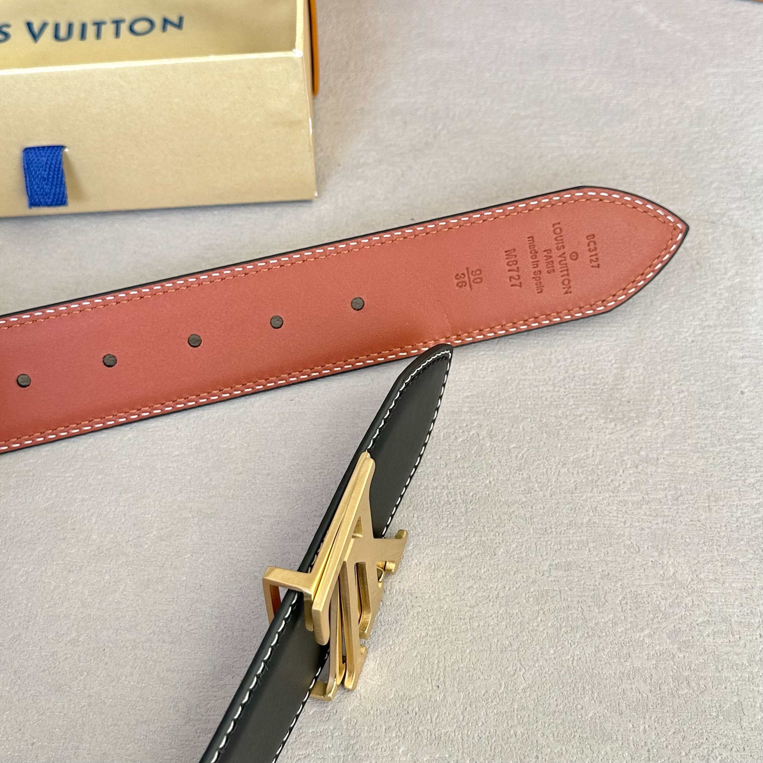 Louis Vuitton Male Basic Belt Cow Leather S-l