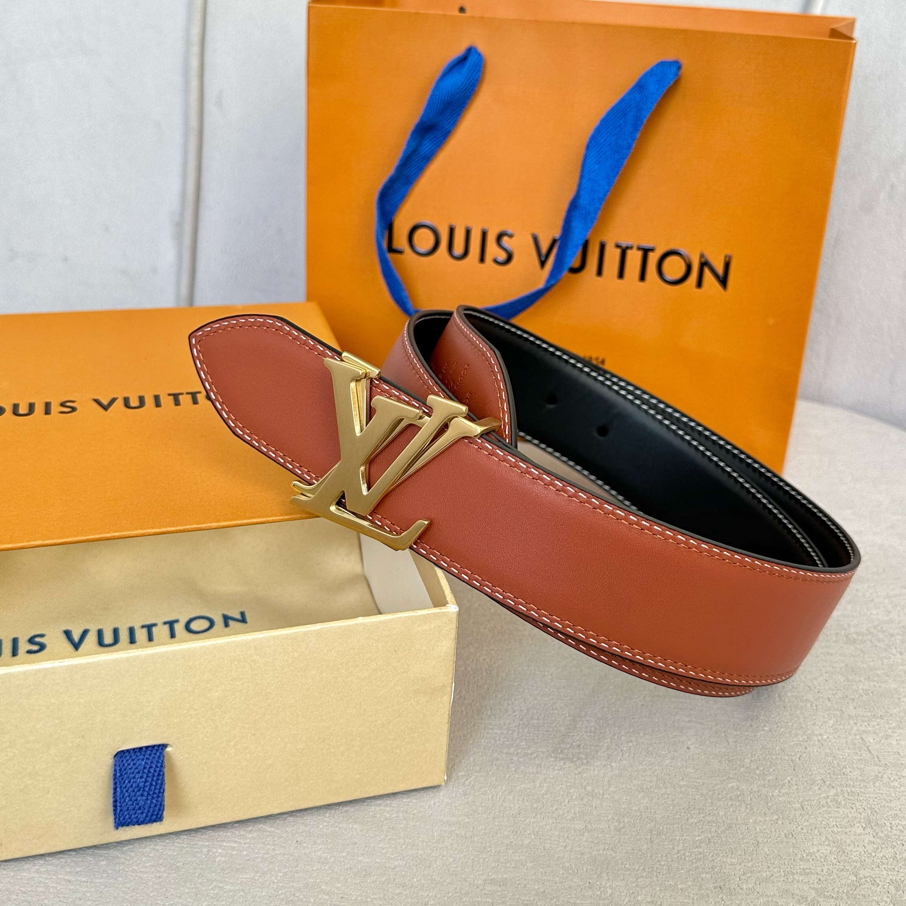 Louis Vuitton Male Basic Belt Cow Leather S-l
