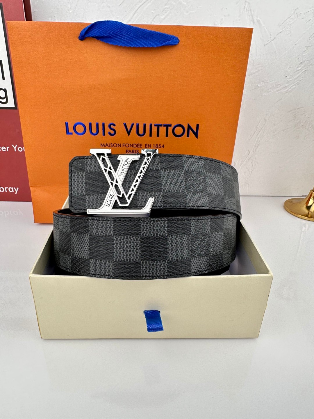Louis Vuitton Basic Belt L