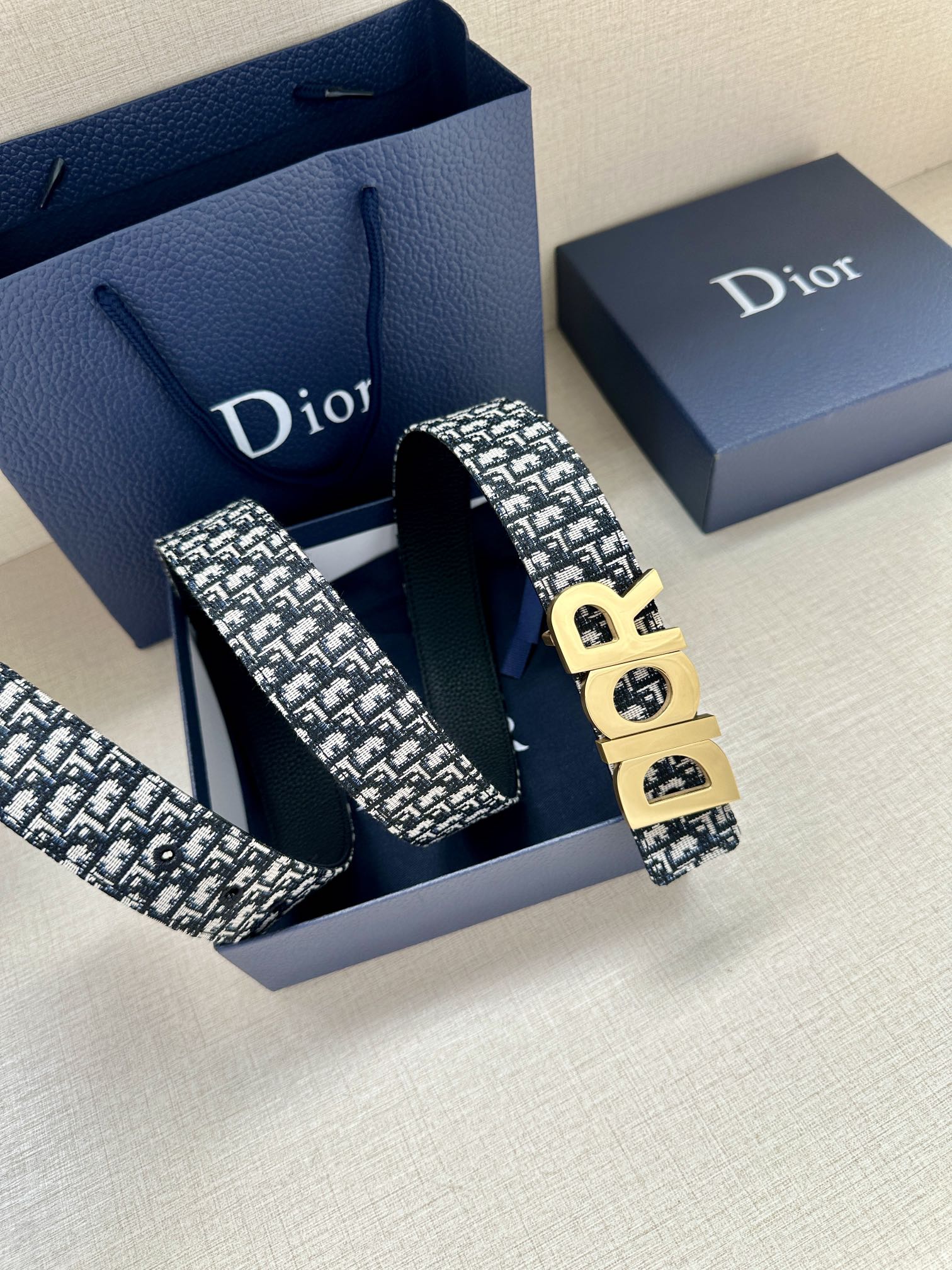 Basic Belt Cow Leather Gray M-l