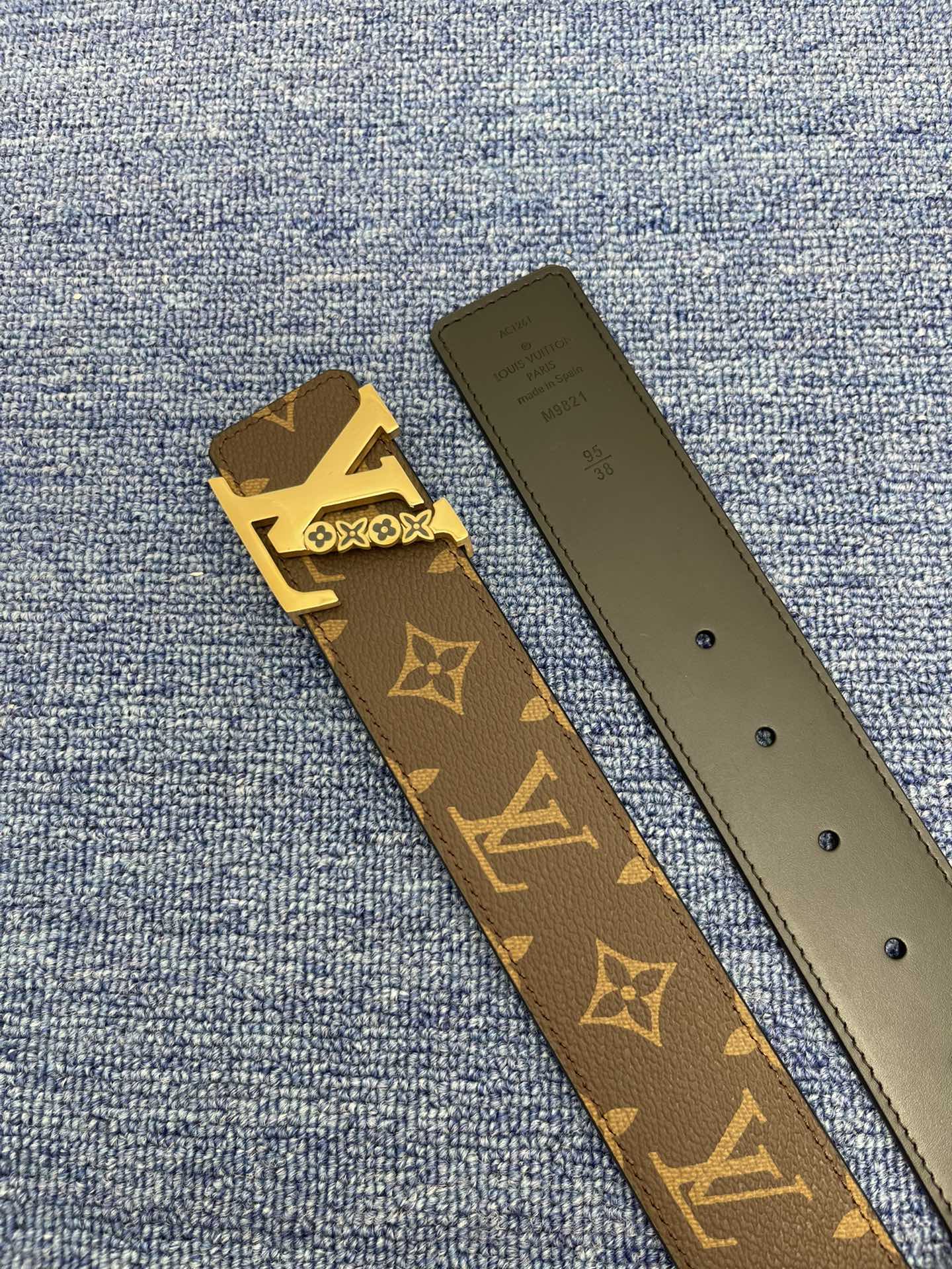 Louis Vuitton Basic Belt Cow Leather M-l