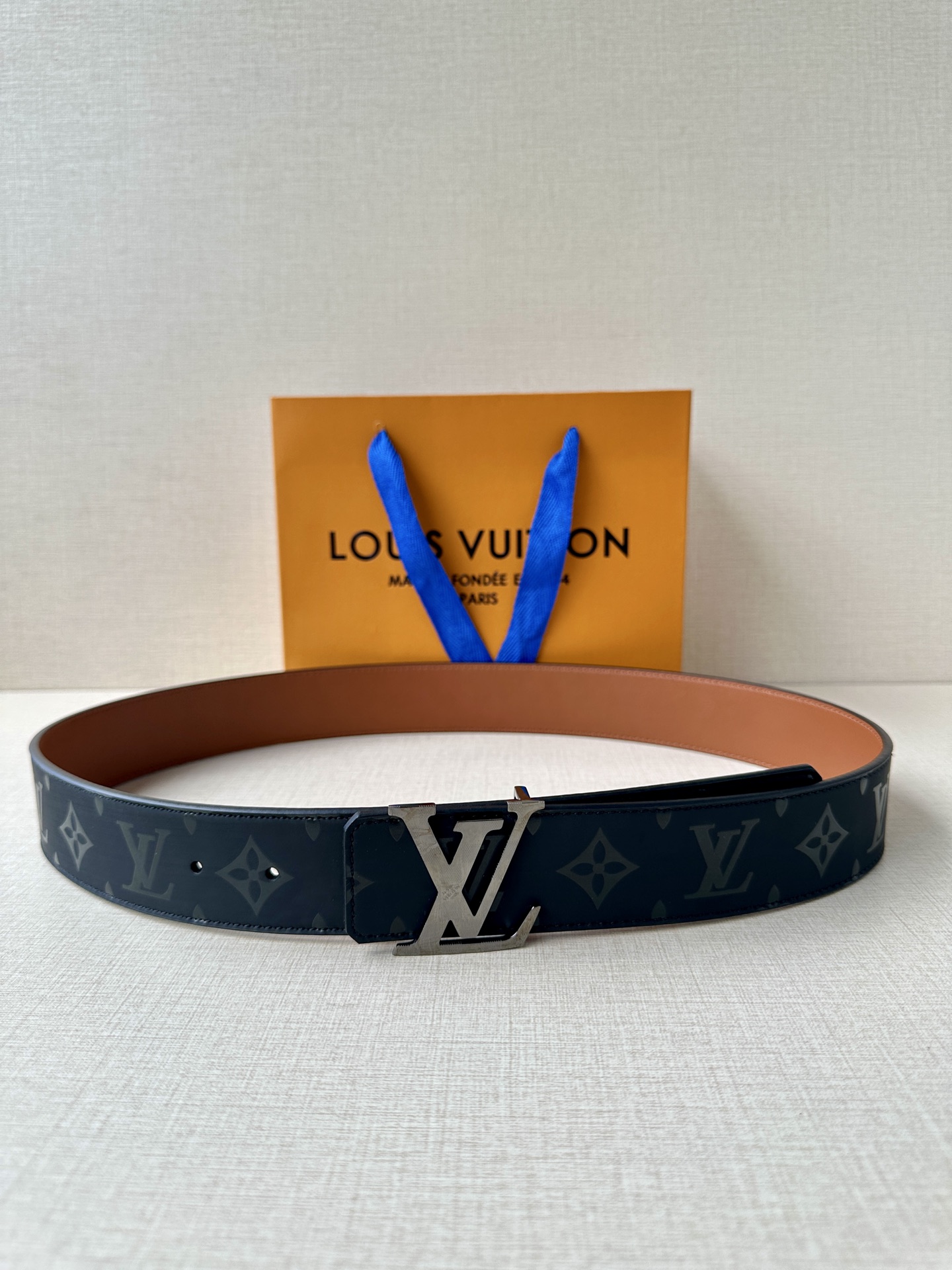 Louis Vuitton Leather Belt S-m-l