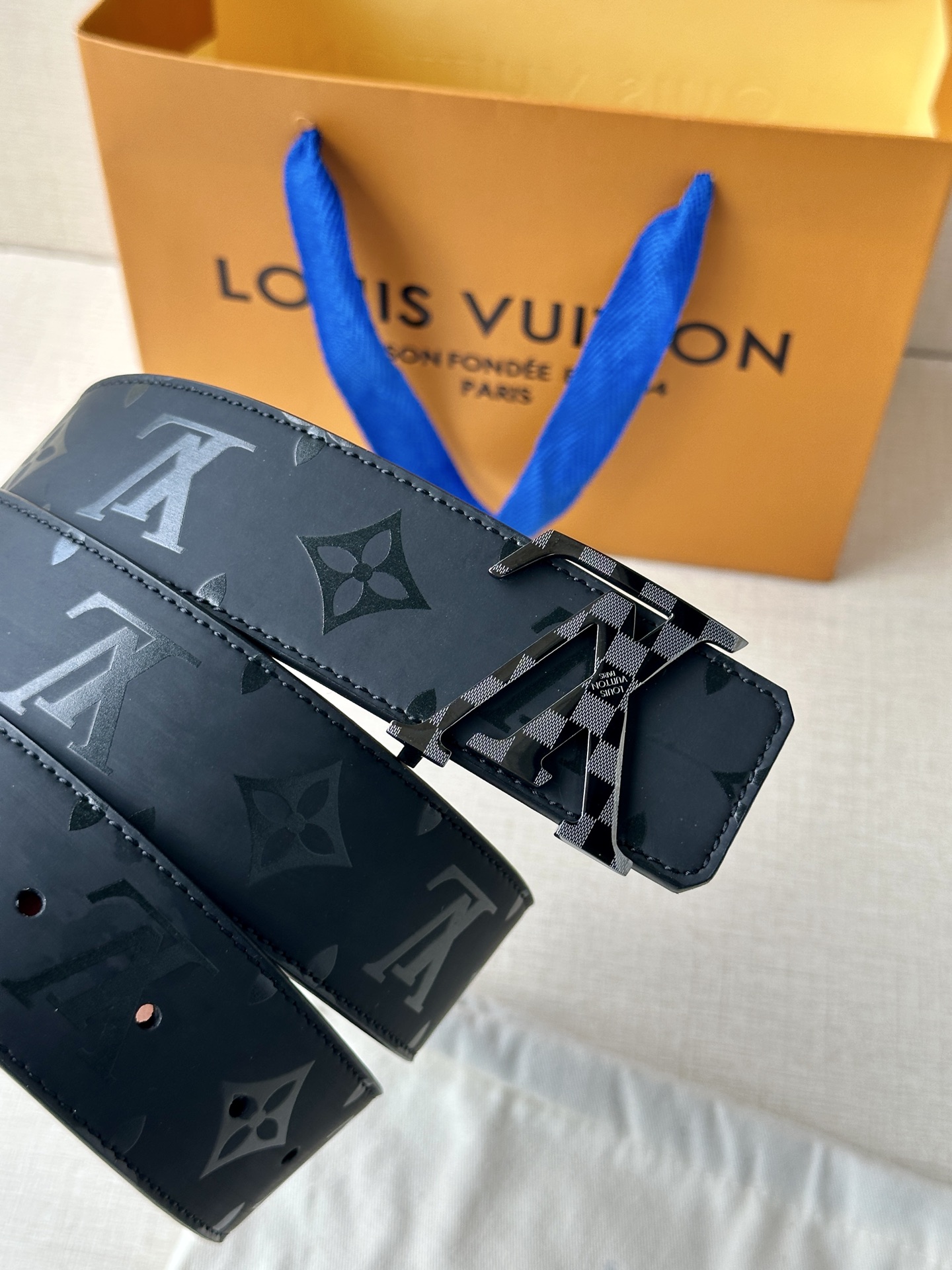 Louis Vuitton Leather Belt S-m-l